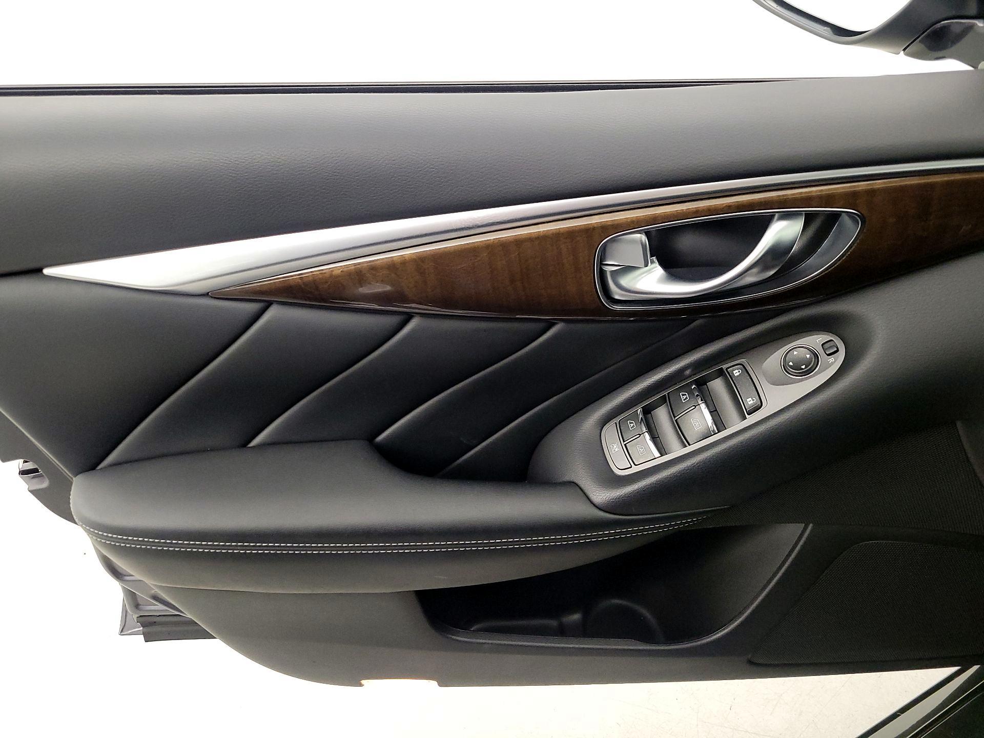 Thumbnail: 2019 INFINITI Q50 - 12