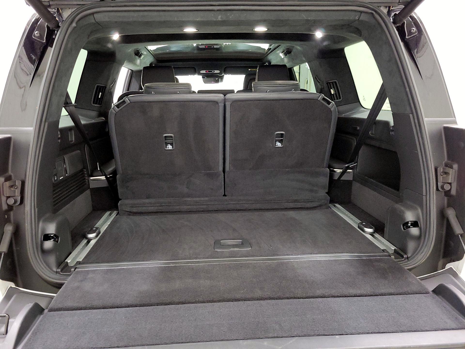 Thumbnail: 2025 Rivian R1S - 20