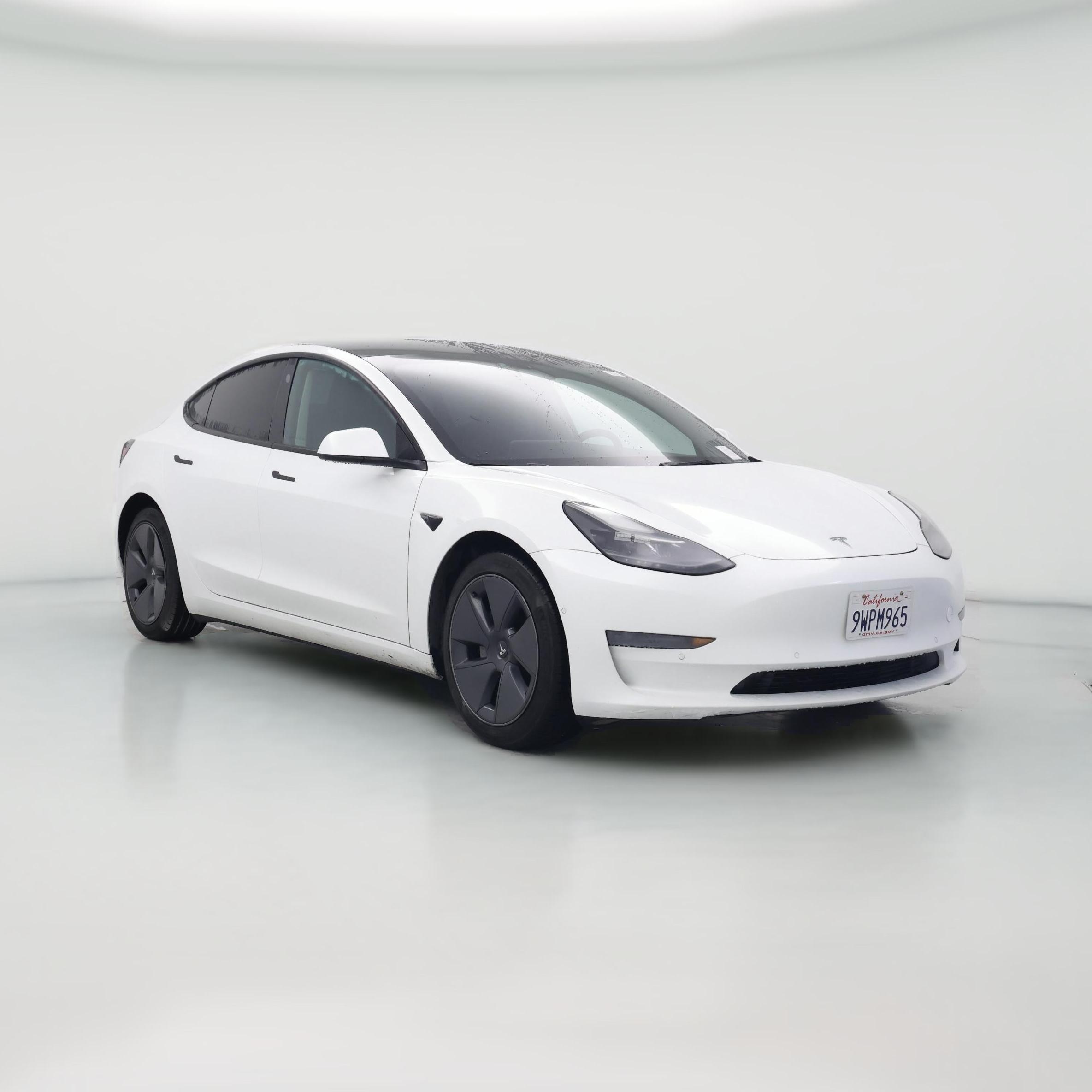 Thumbnail: 2022 Tesla Model 3 - 1