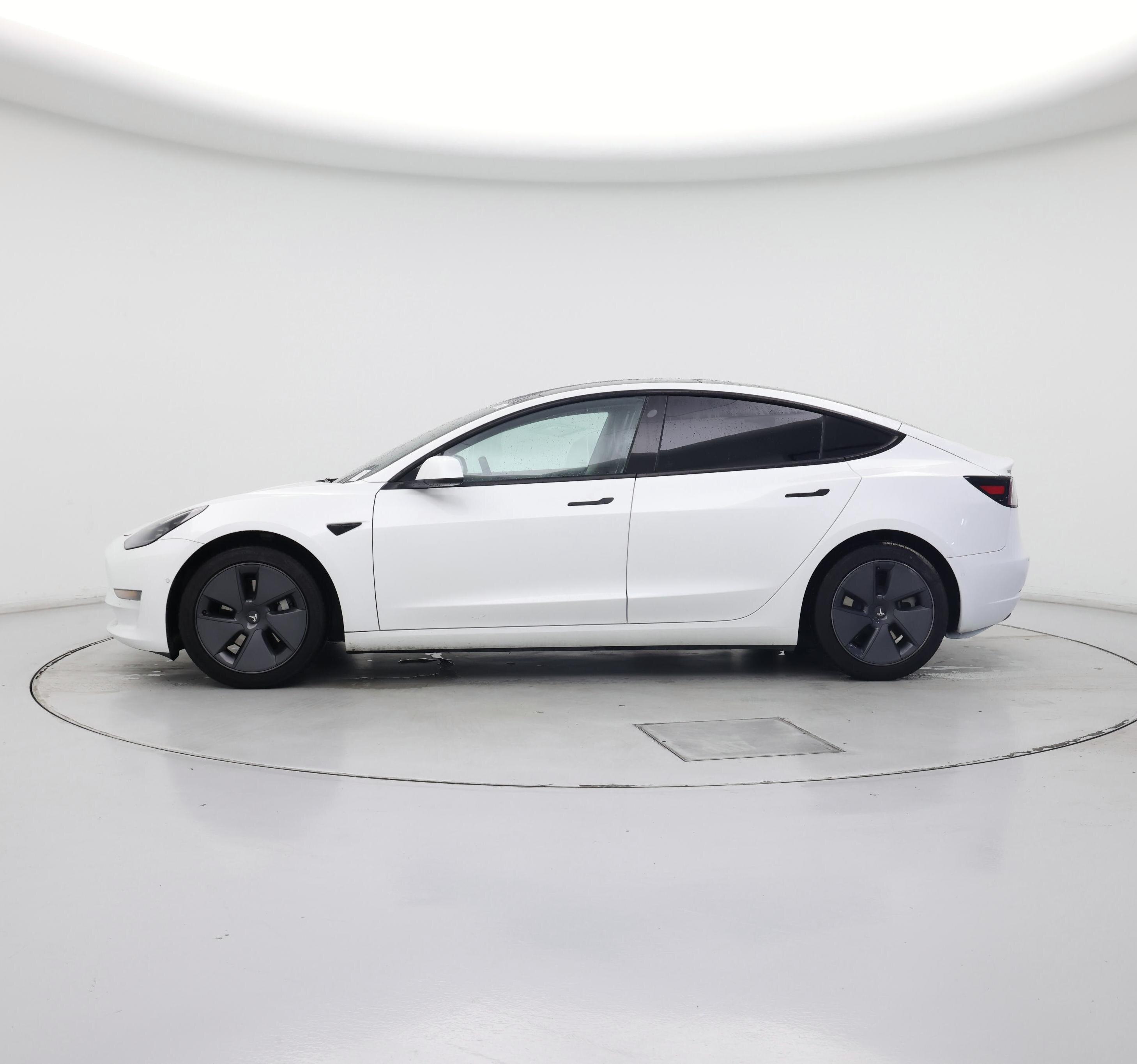 Thumbnail: 2022 Tesla Model 3 - 3