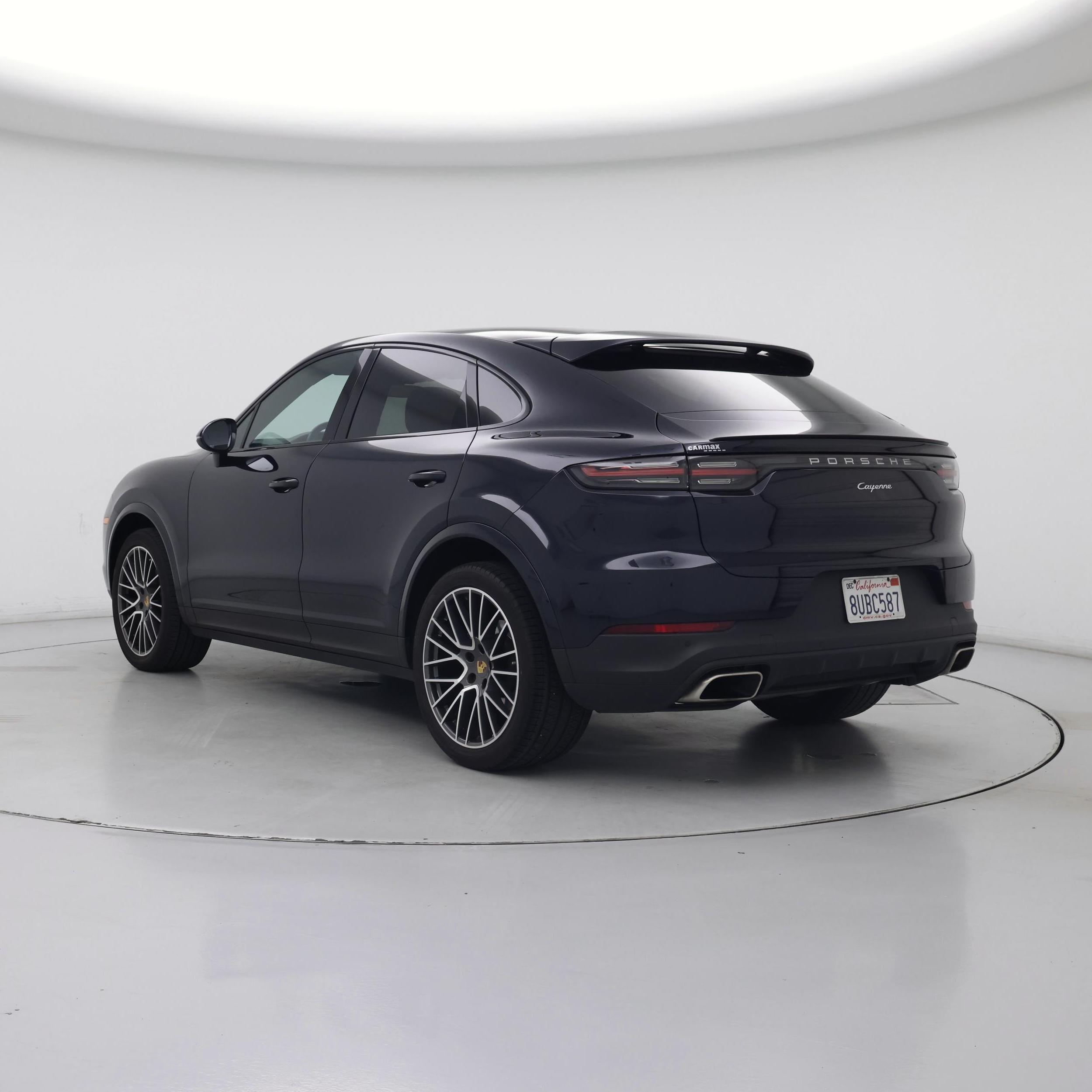 Thumbnail: 2021 Porsche Cayenne - 2