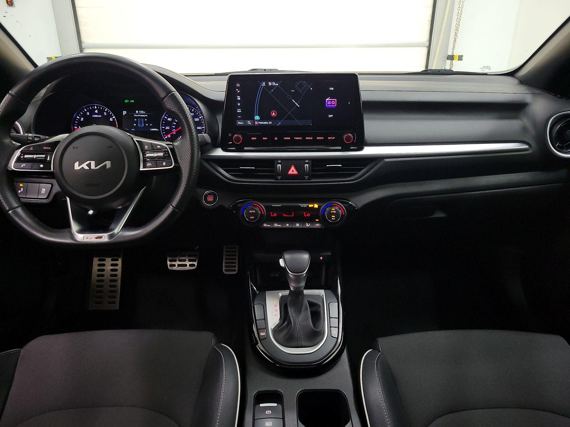 Thumbnail: 2023 Kia Forte - 9