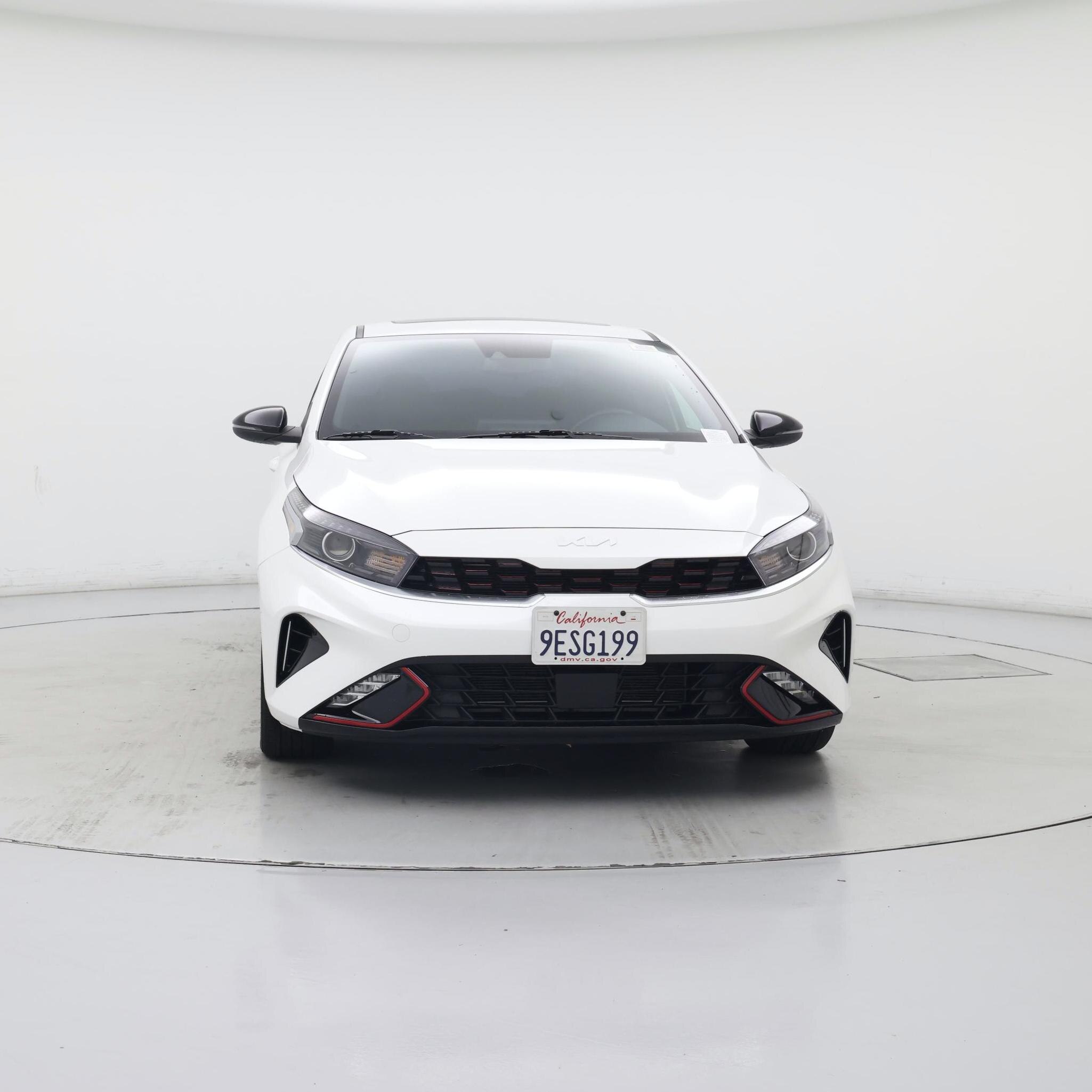 Thumbnail: 2023 Kia Forte - 5