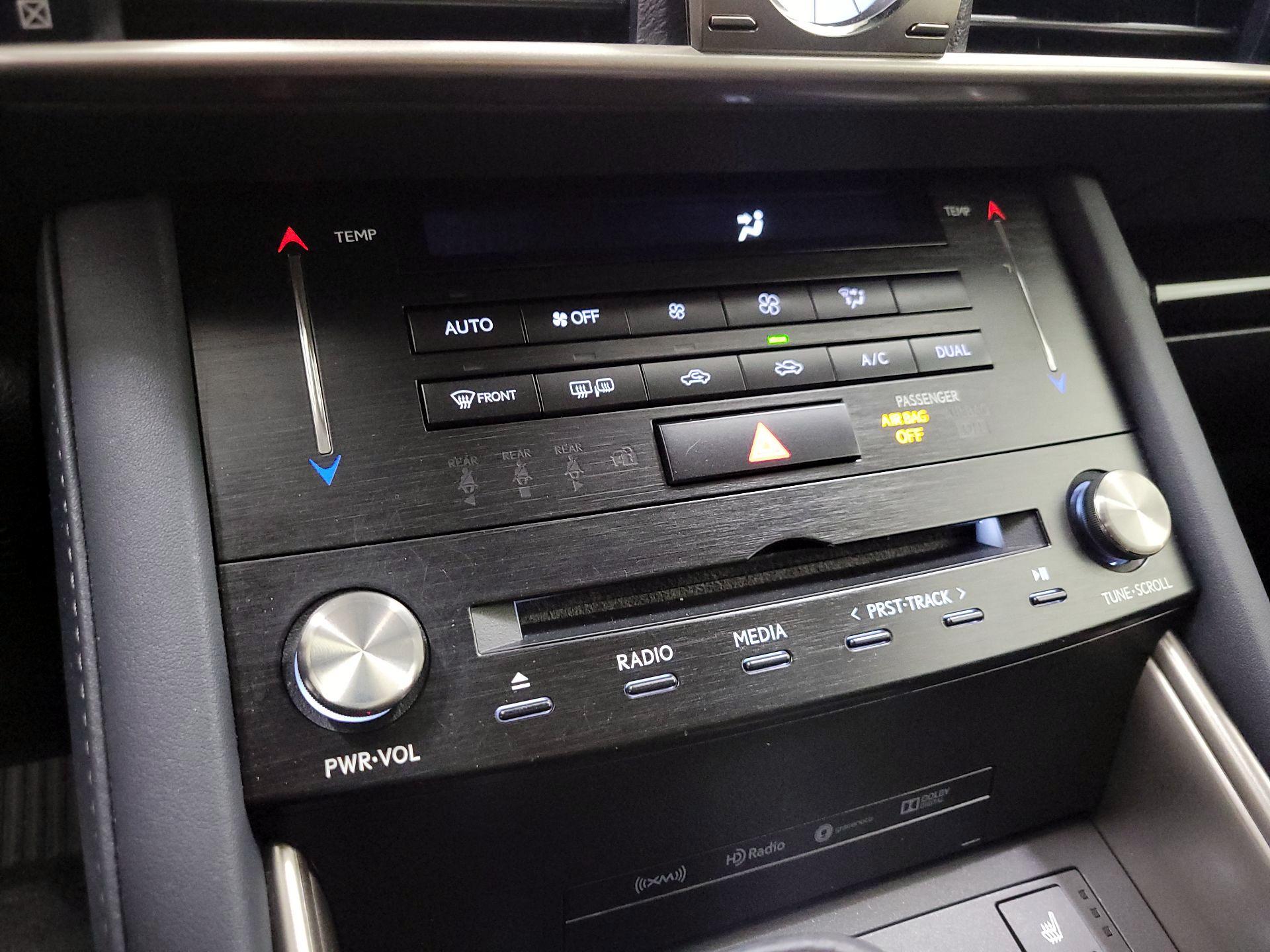 Thumbnail: 2017 Lexus IS - 17