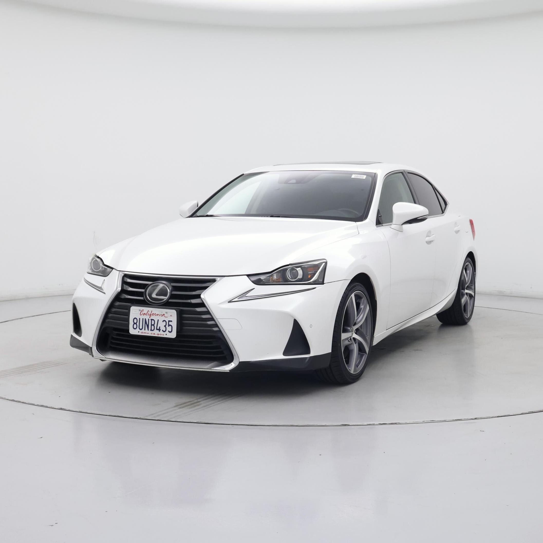 Thumbnail: 2017 Lexus IS - 4