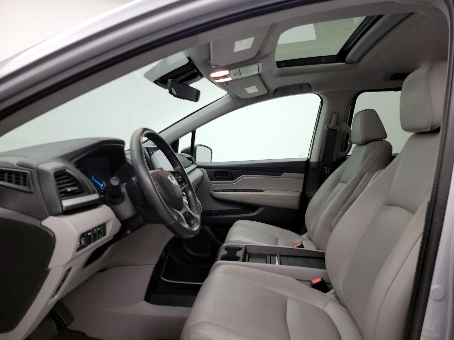 Thumbnail: 2018 Honda Odyssey - 19