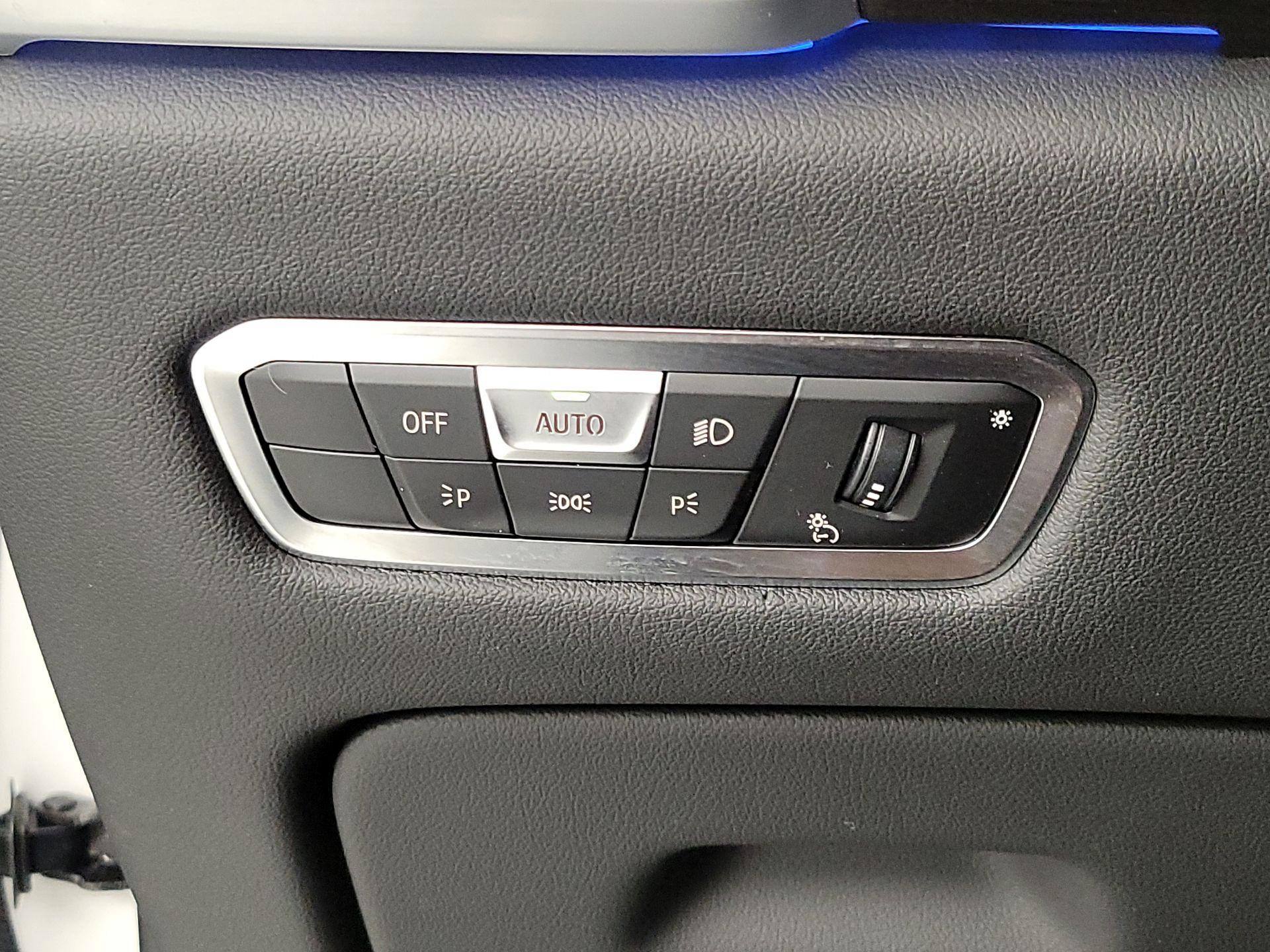 Thumbnail: 2023 BMW X5 - 13