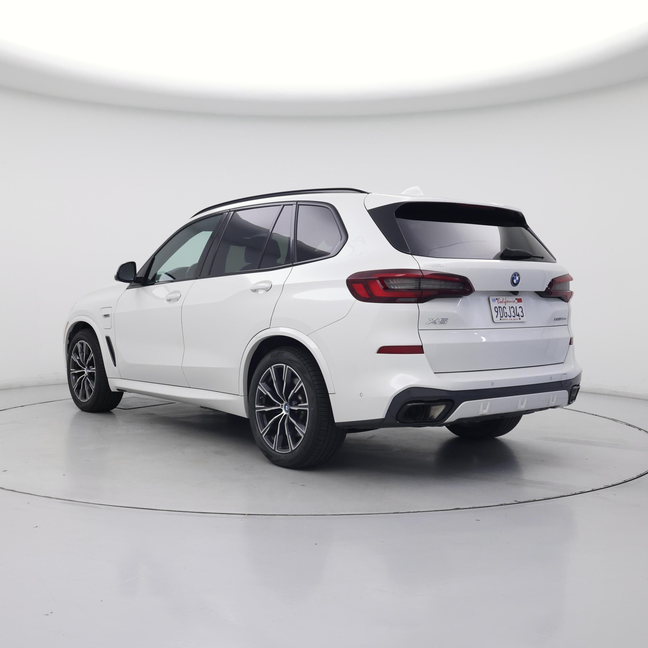Thumbnail: 2023 BMW X5 - 2