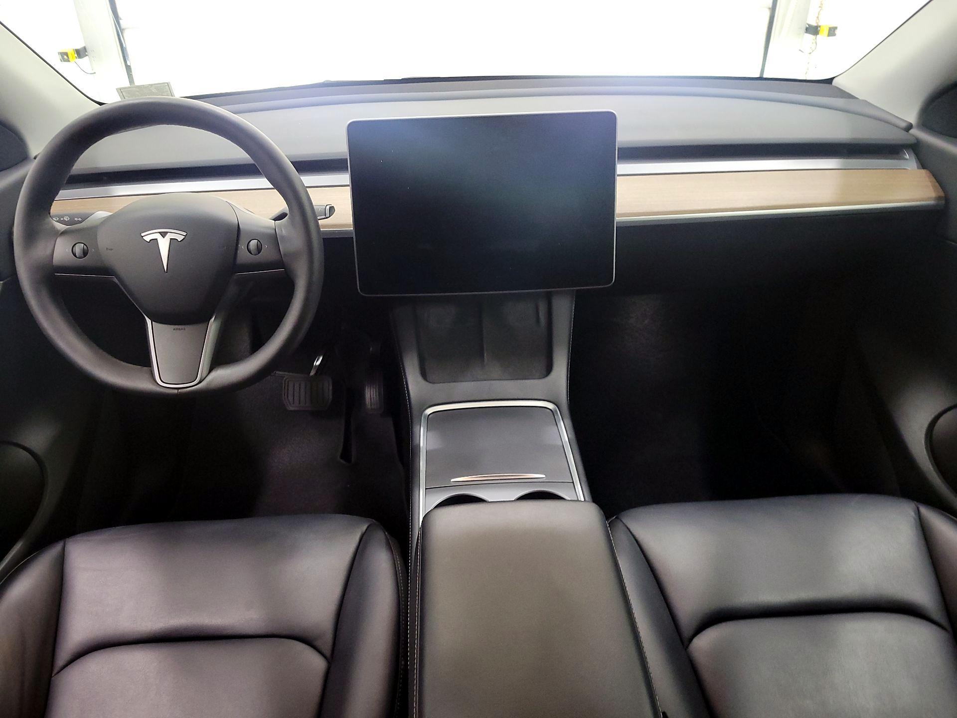 Thumbnail: 2022 Tesla Model Y - 9