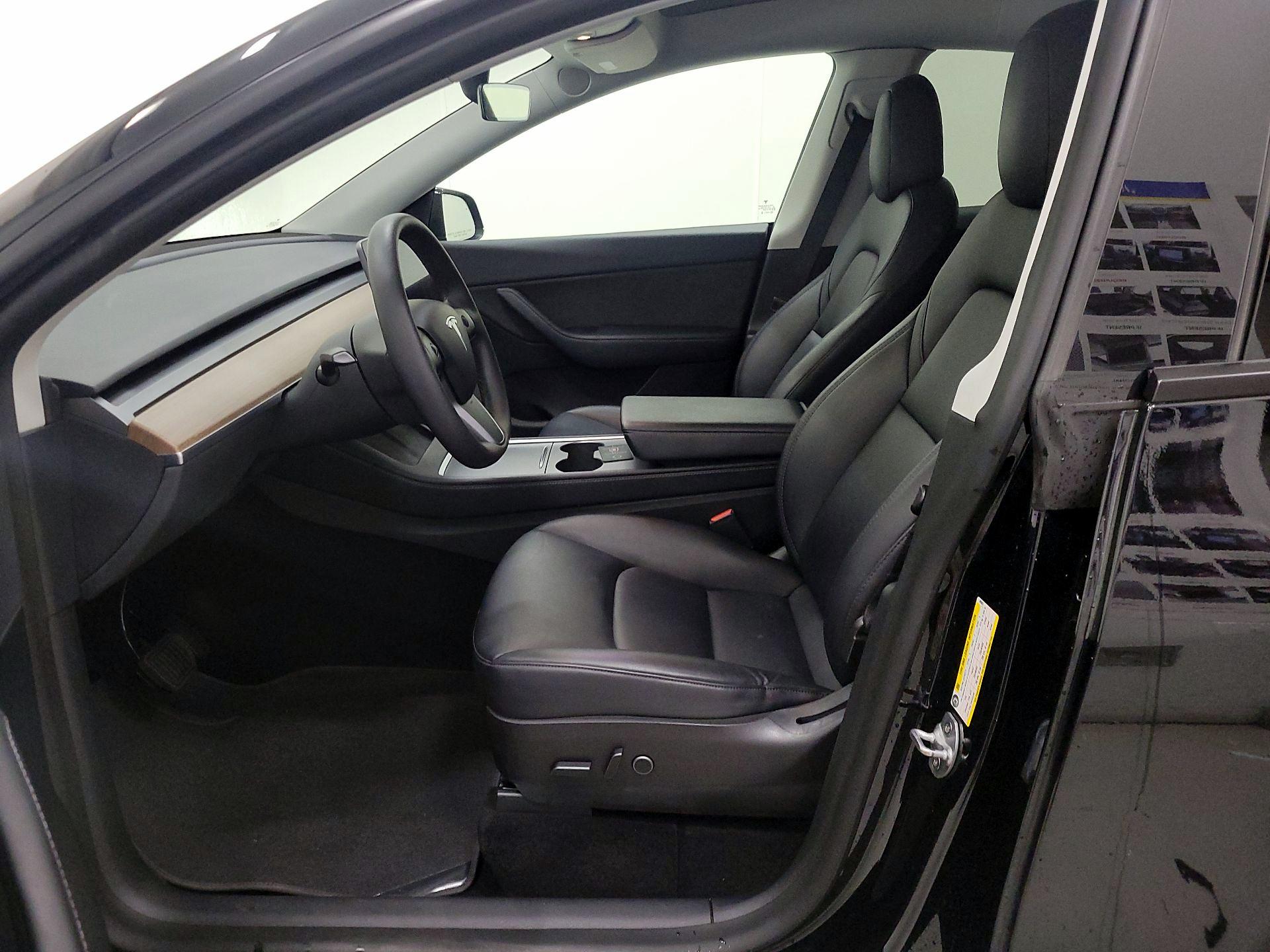 Thumbnail: 2022 Tesla Model Y - 11