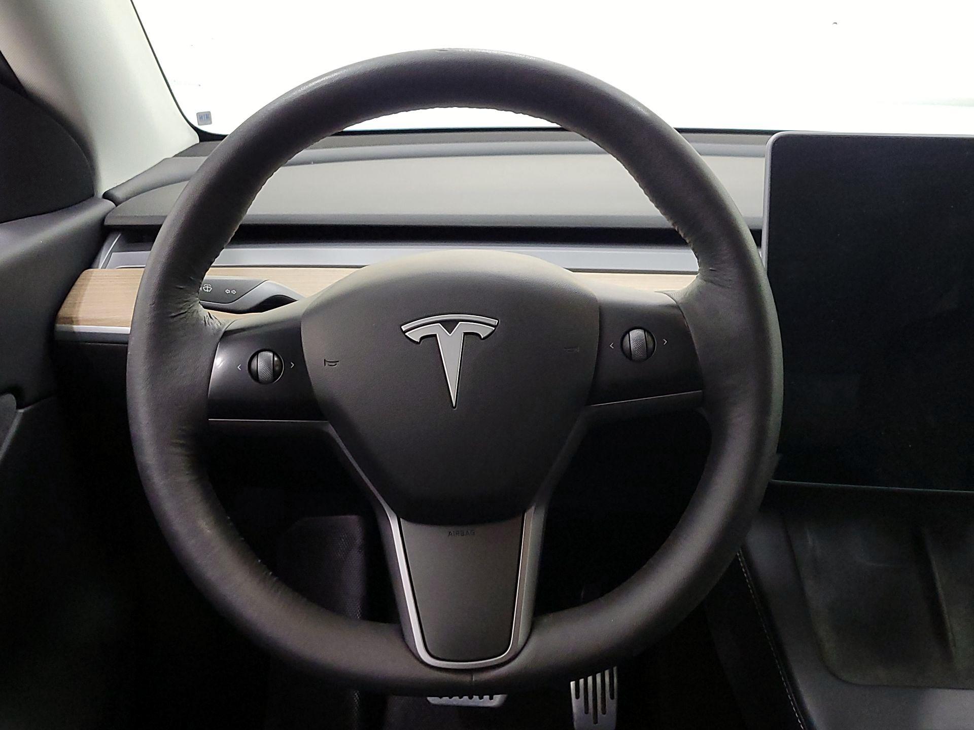 Thumbnail: 2021 Tesla Model Y - 10