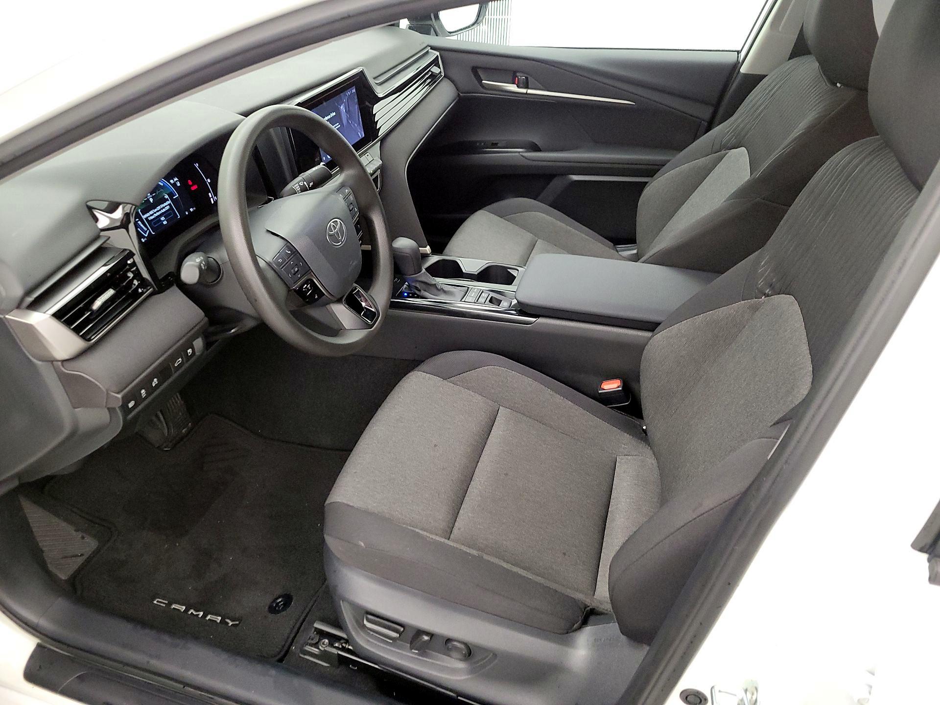 Thumbnail: 2025 Toyota Camry - 11