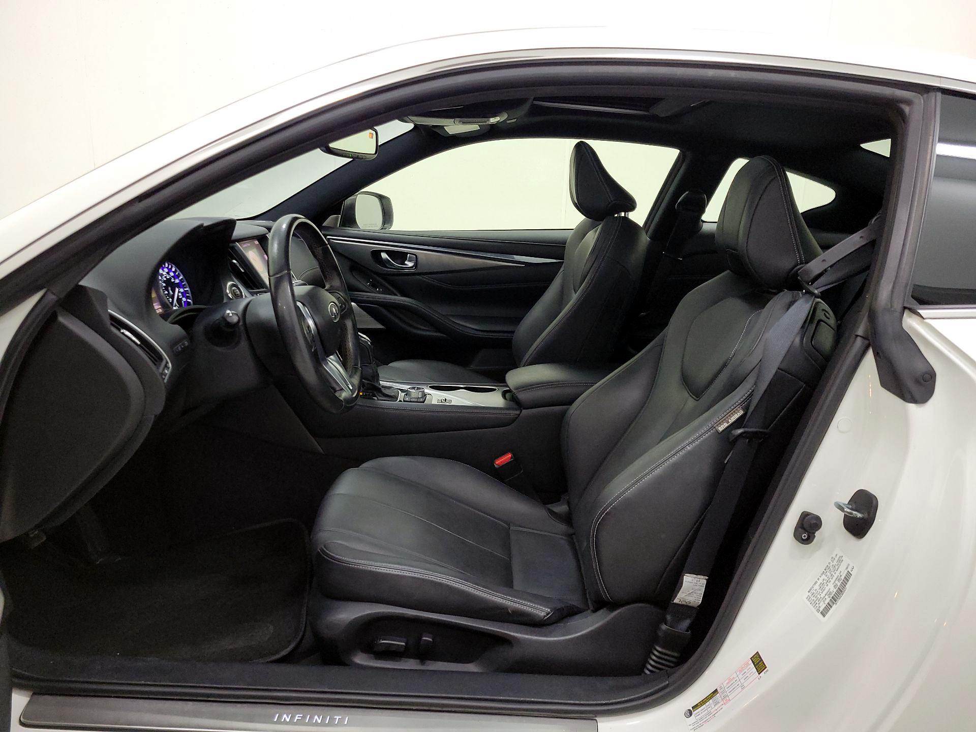 Thumbnail: 2018 INFINITI Q60 - 11