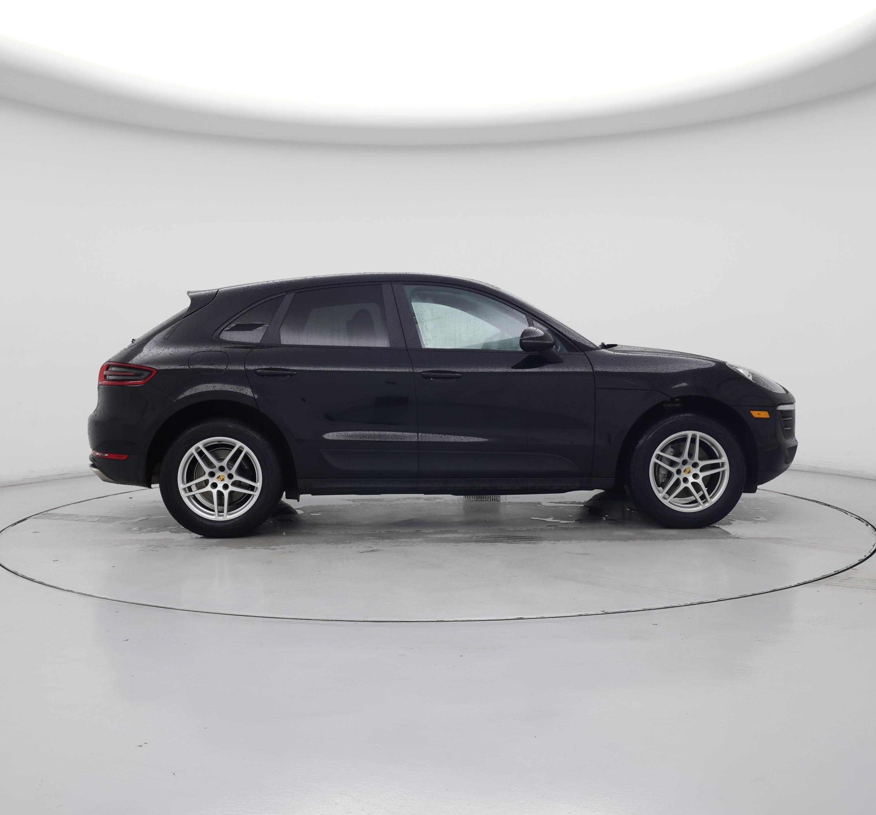 Thumbnail: 2018 Porsche Macan - 7