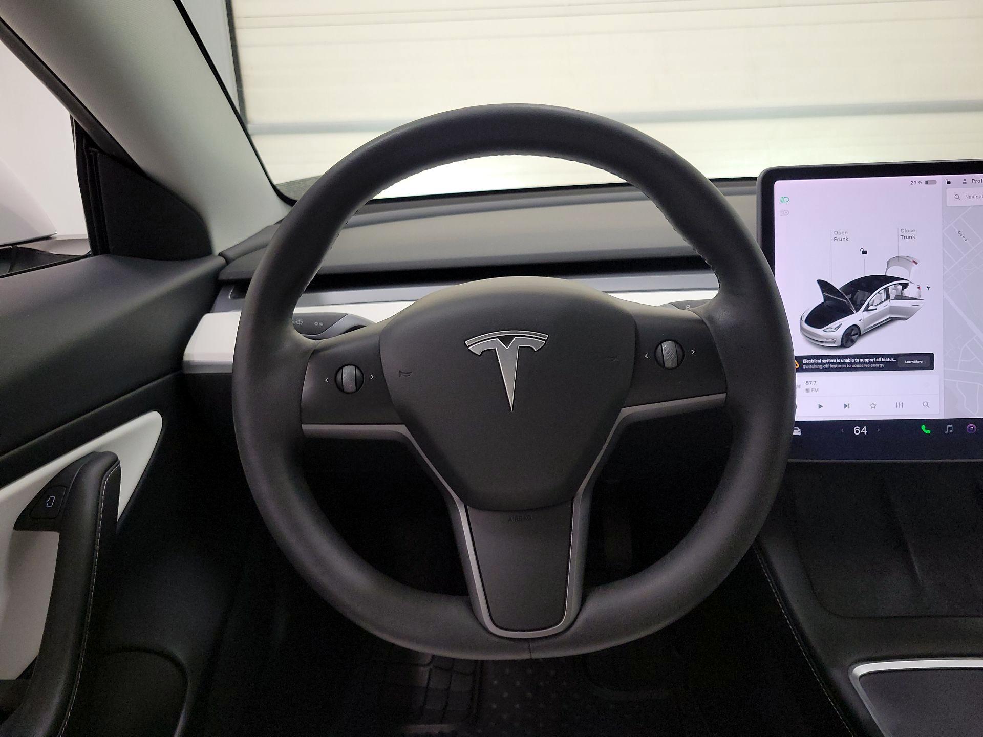 Thumbnail: 2021 Tesla Model 3 - 10