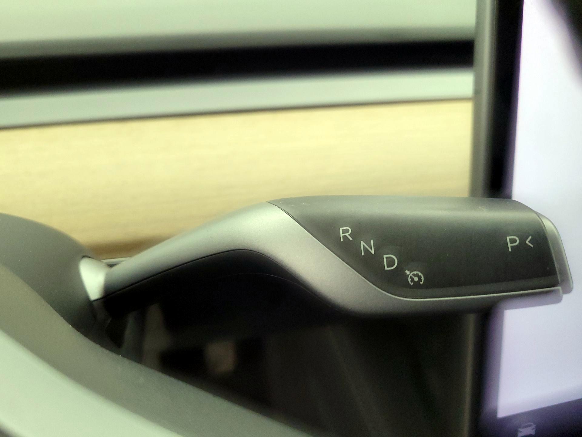 Thumbnail: 2023 Tesla Model 3 - 17