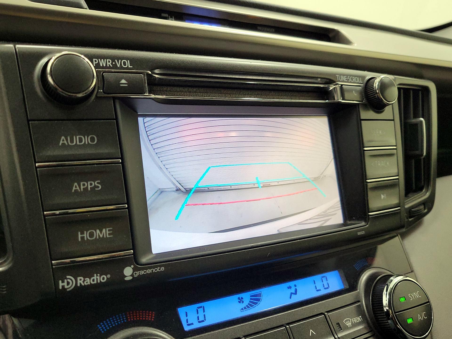 Thumbnail: 2015 Toyota RAV4 - 14