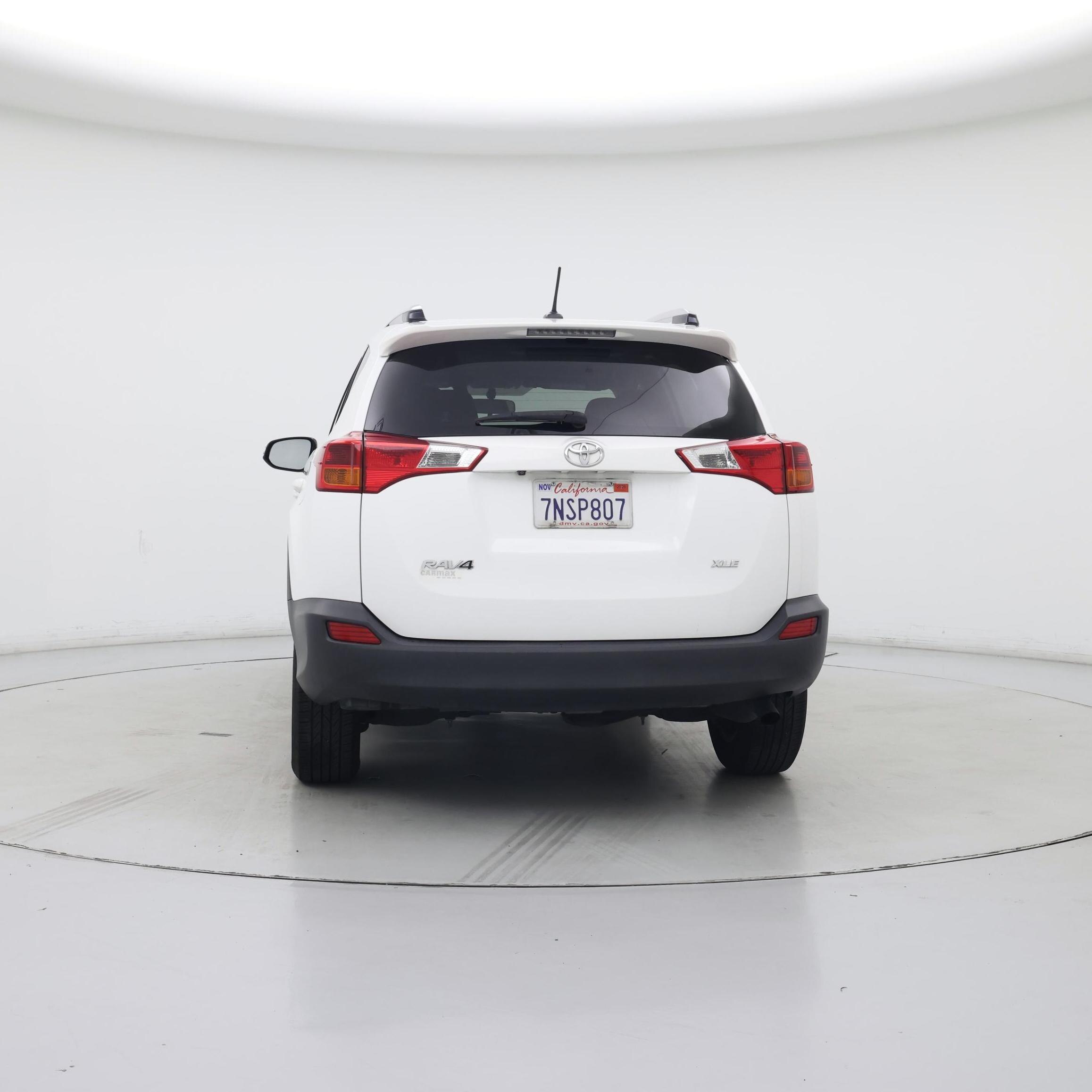 Thumbnail: 2015 Toyota RAV4 - 6