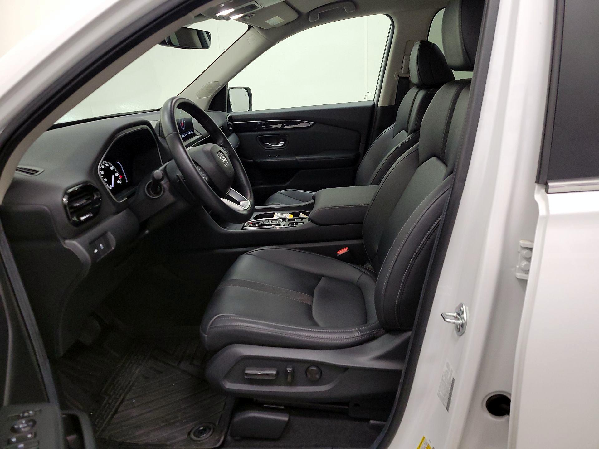 Thumbnail: 2024 Honda Pilot - 11