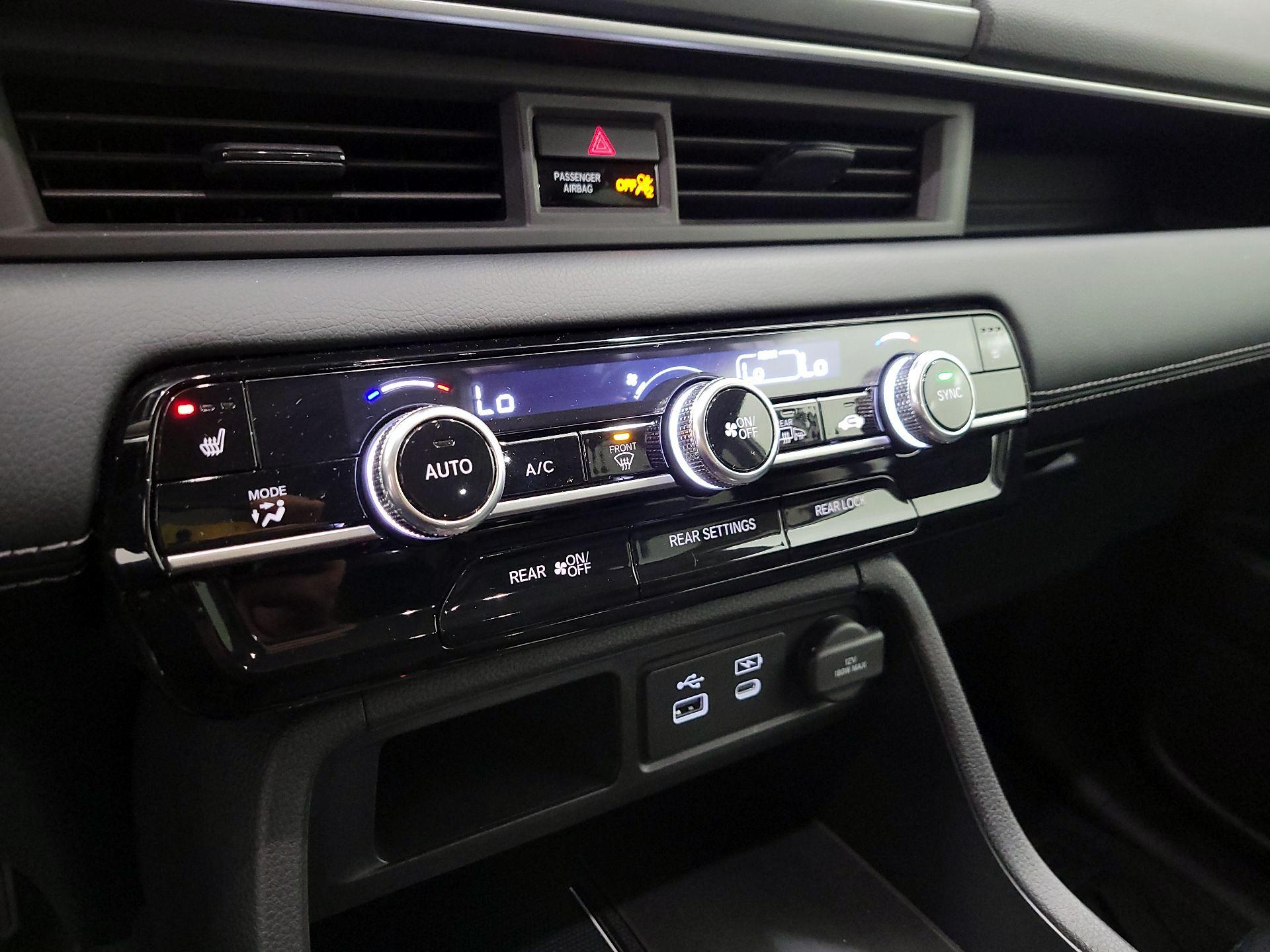 Thumbnail: 2024 Honda Pilot - 16