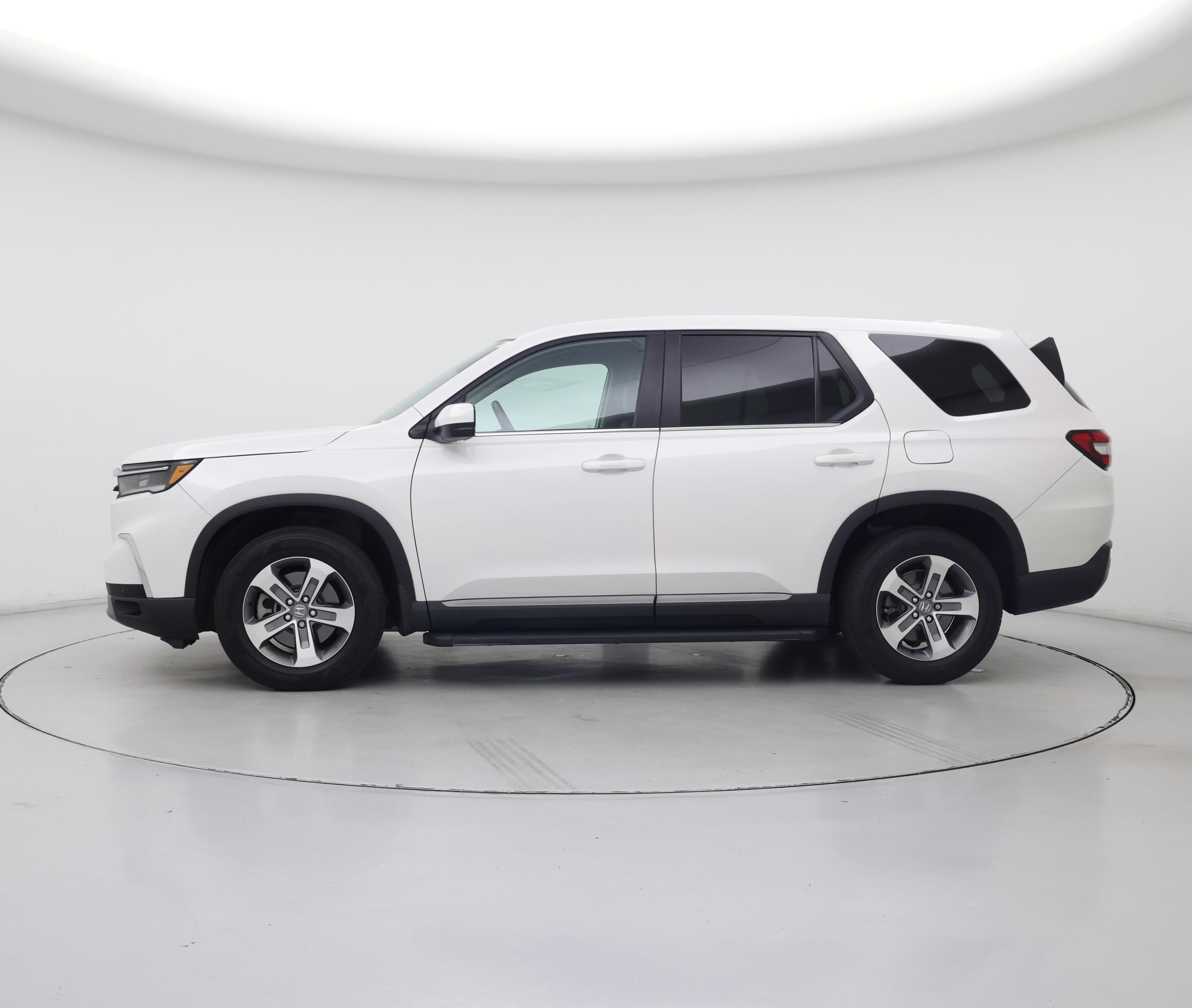 Thumbnail: 2024 Honda Pilot - 3