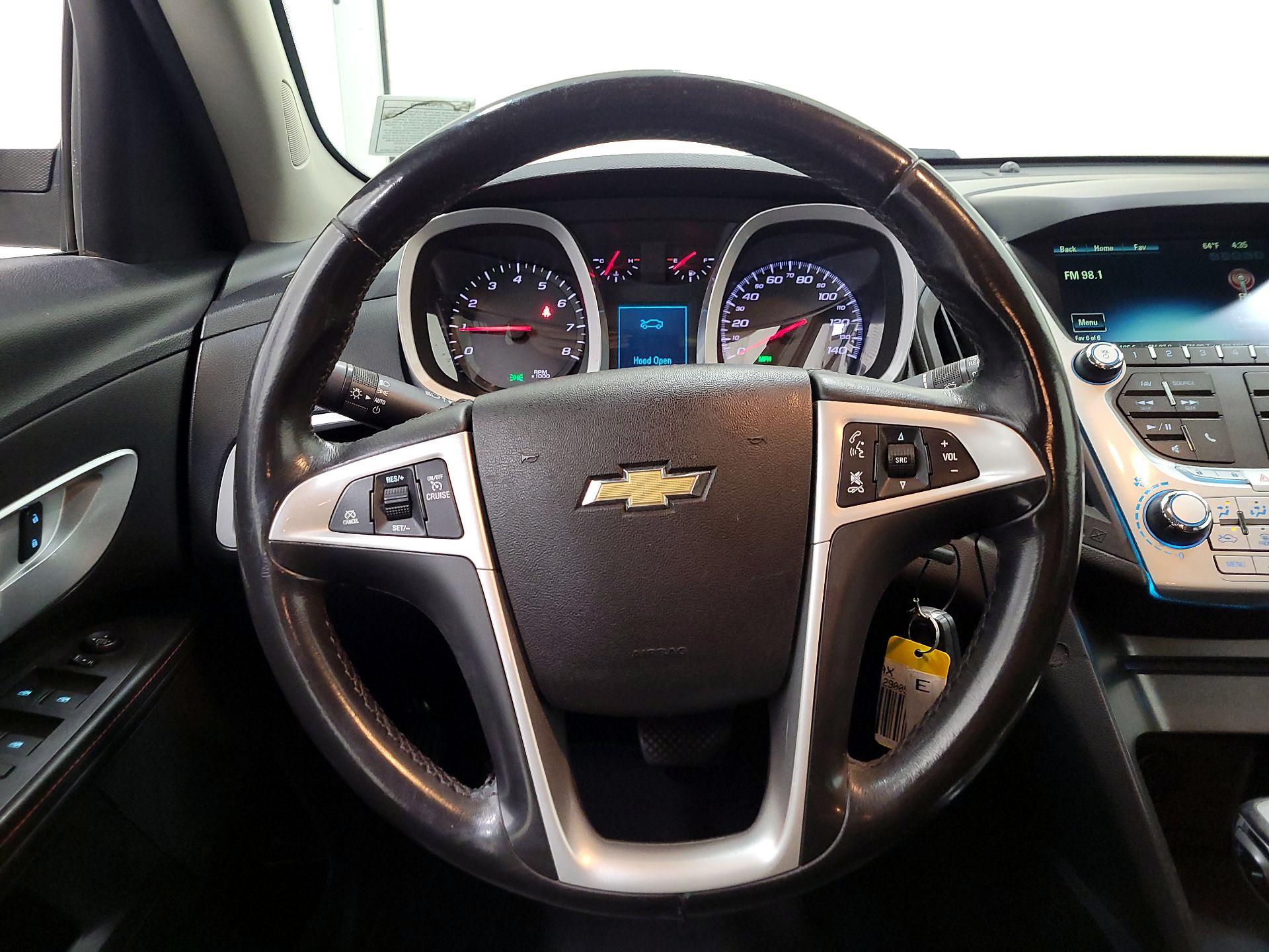 Thumbnail: 2015 Chevrolet Equinox - 10