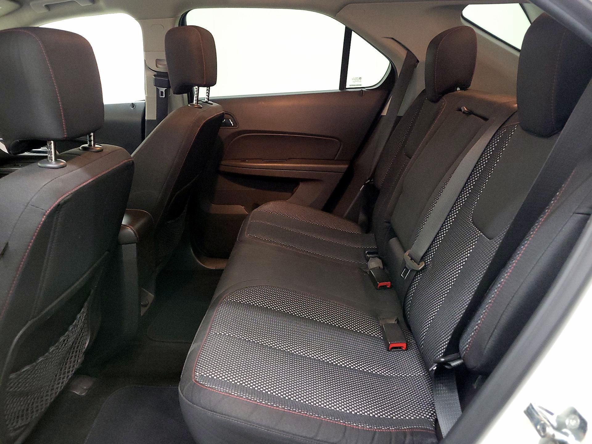 Thumbnail: 2015 Chevrolet Equinox - 18