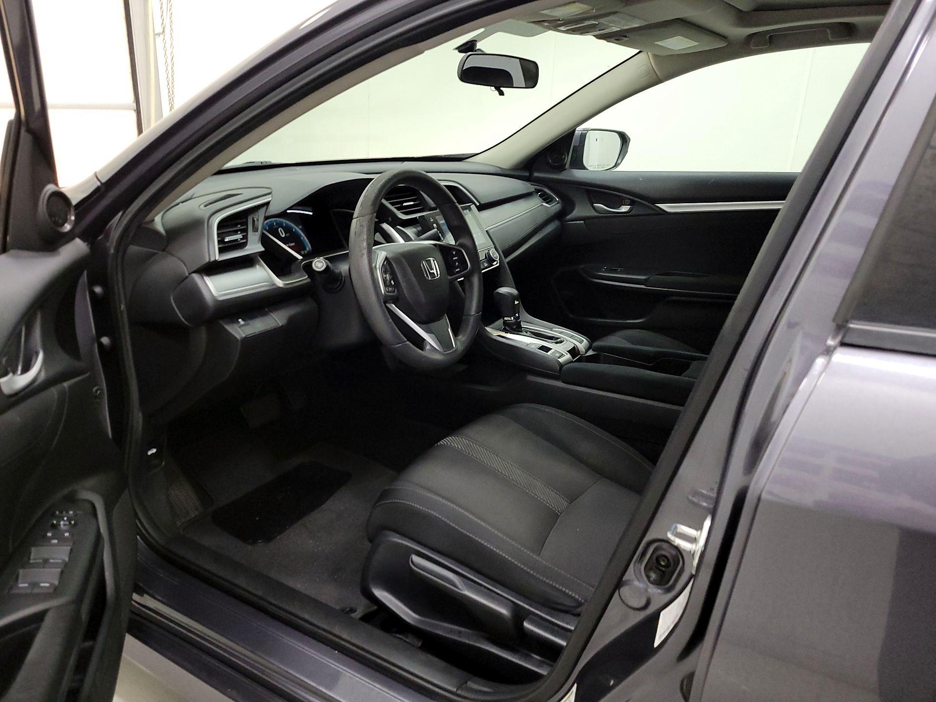 Thumbnail: 2017 Honda Civic - 11