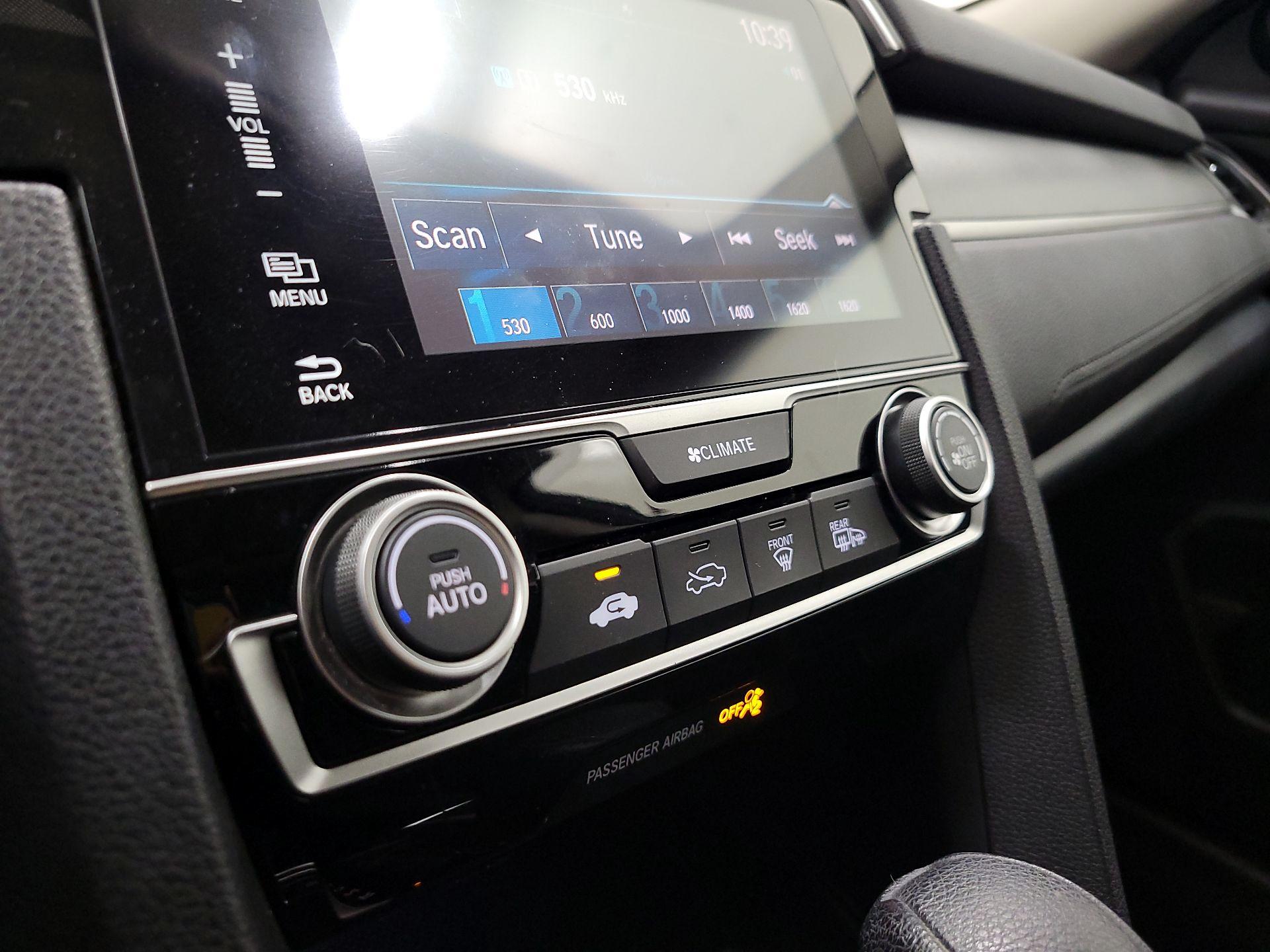 Thumbnail: 2017 Honda Civic - 16