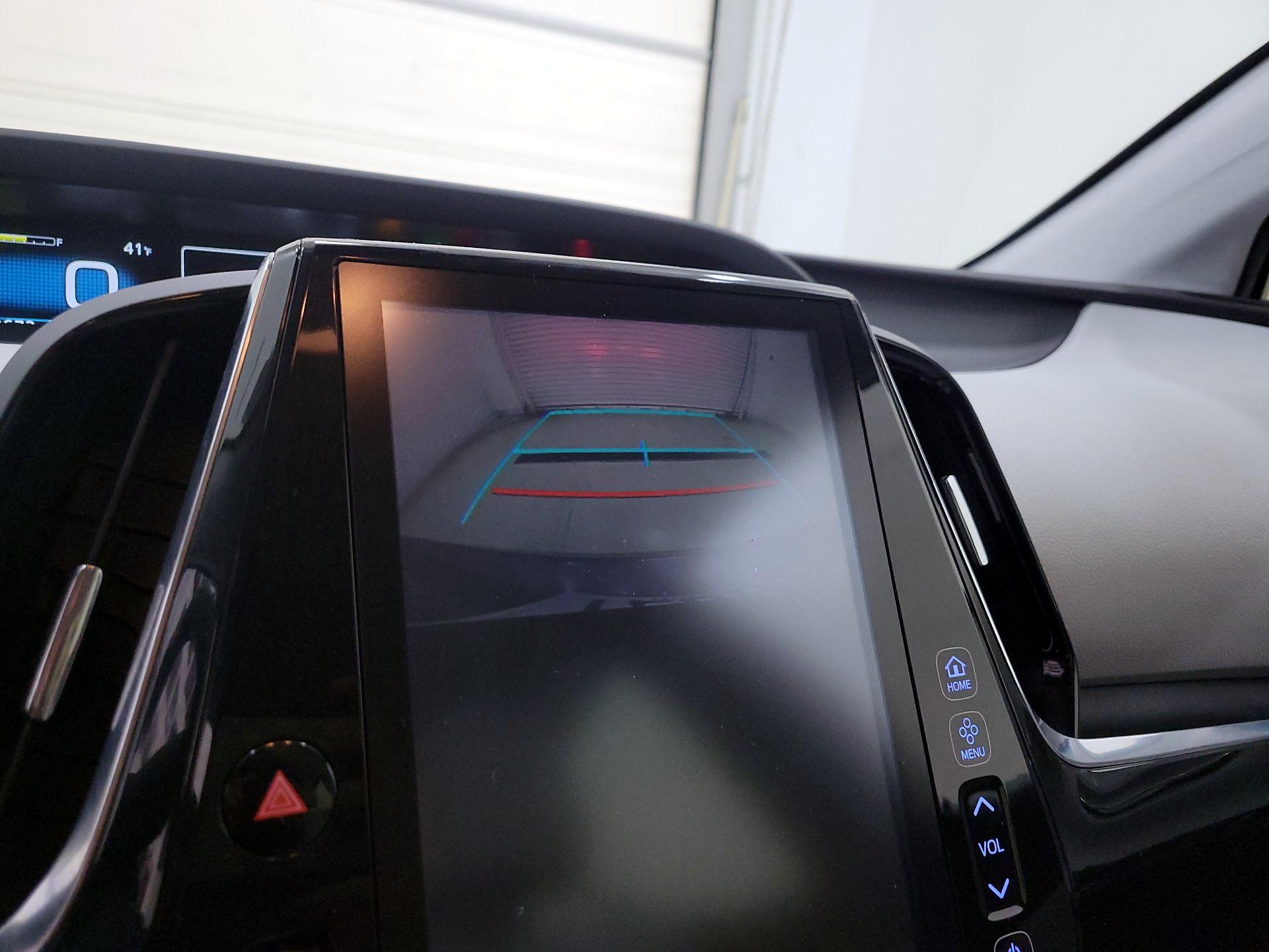 Thumbnail: 2017 Toyota Prius Prime - 15