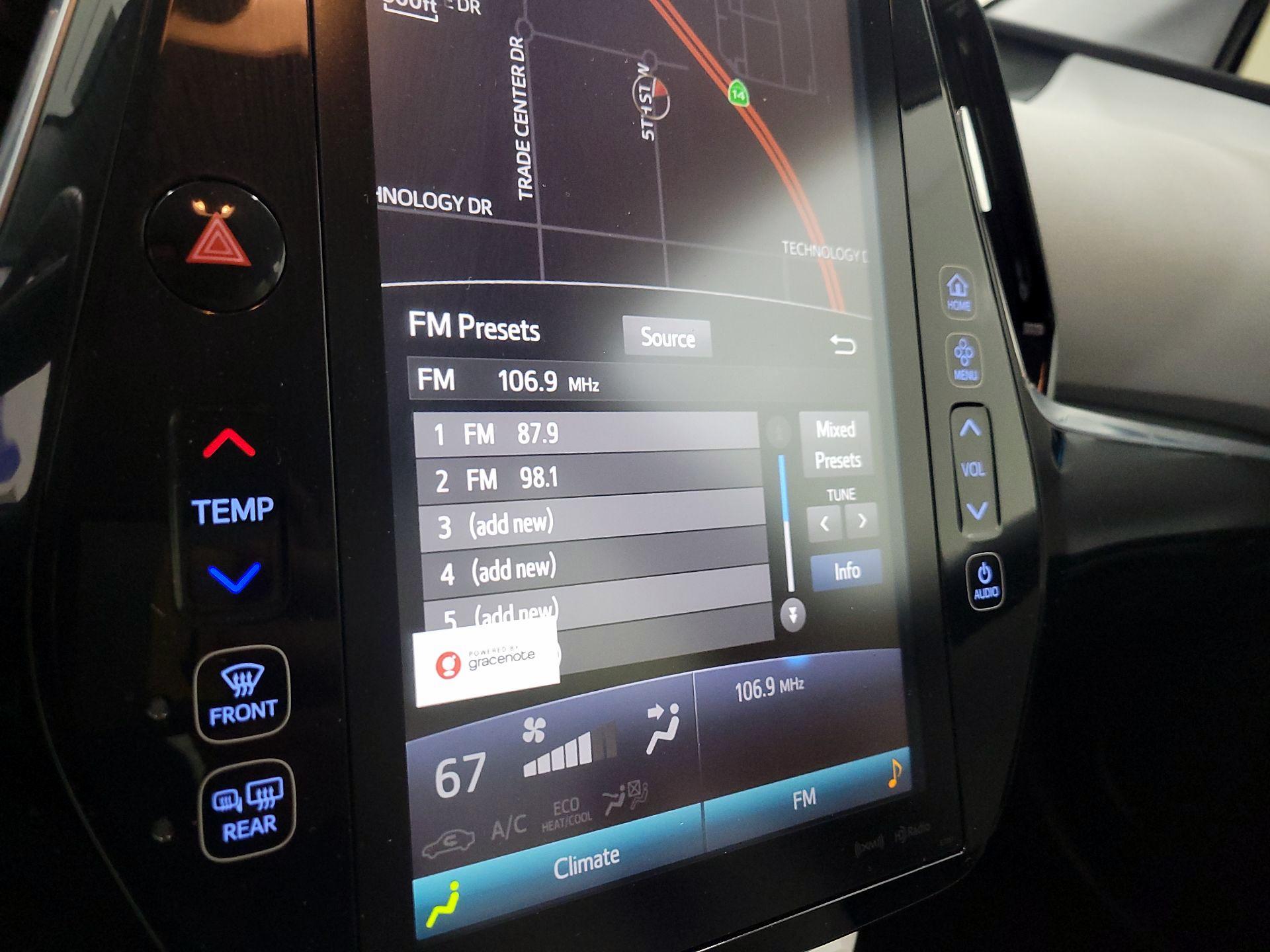 Thumbnail: 2017 Toyota Prius Prime - 16