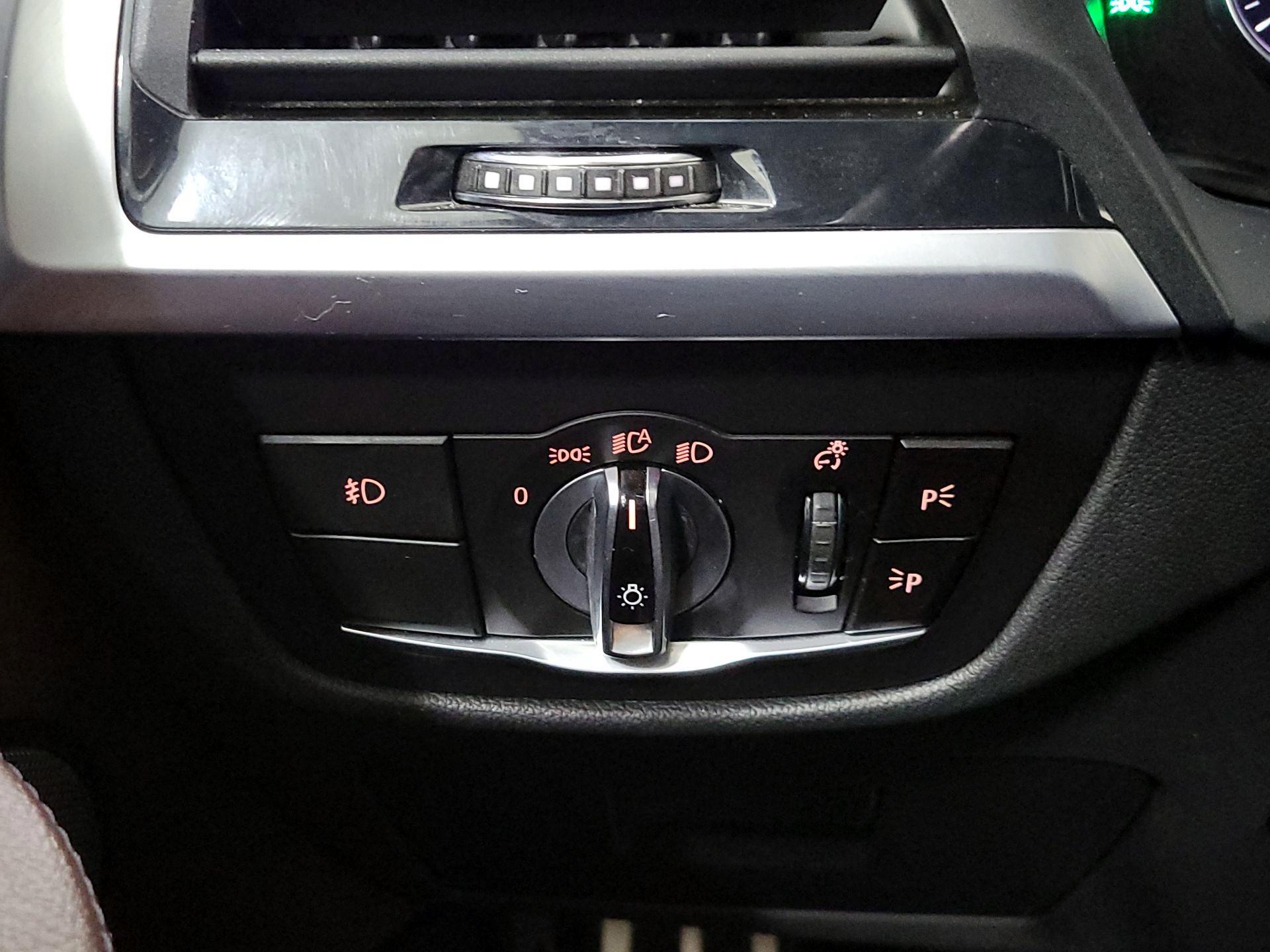 Thumbnail: 2019 BMW X3 - 13