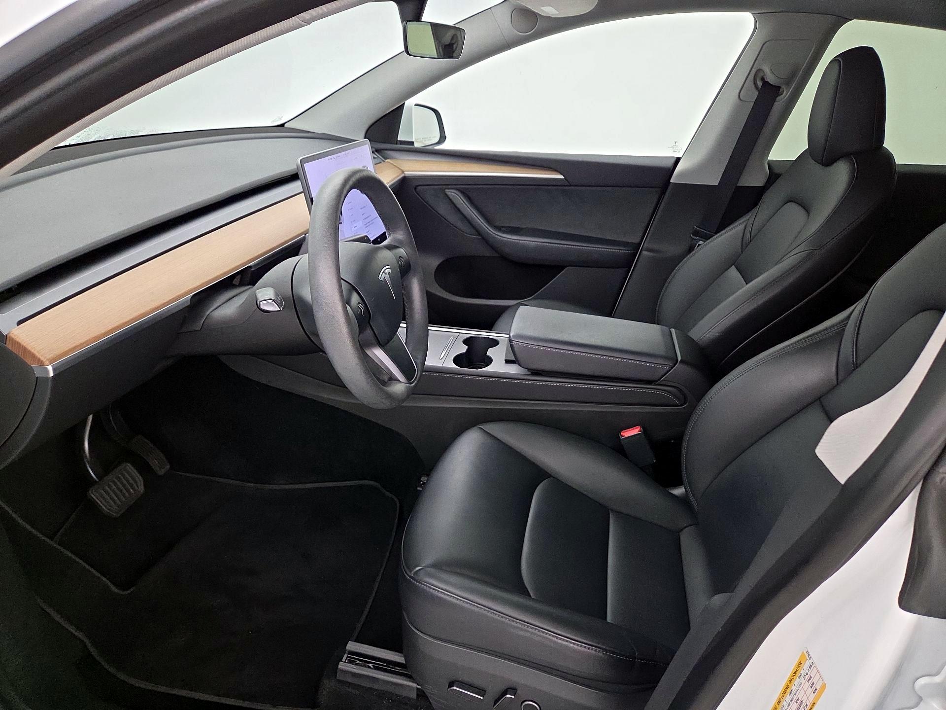 Thumbnail: 2023 Tesla Model Y - 11