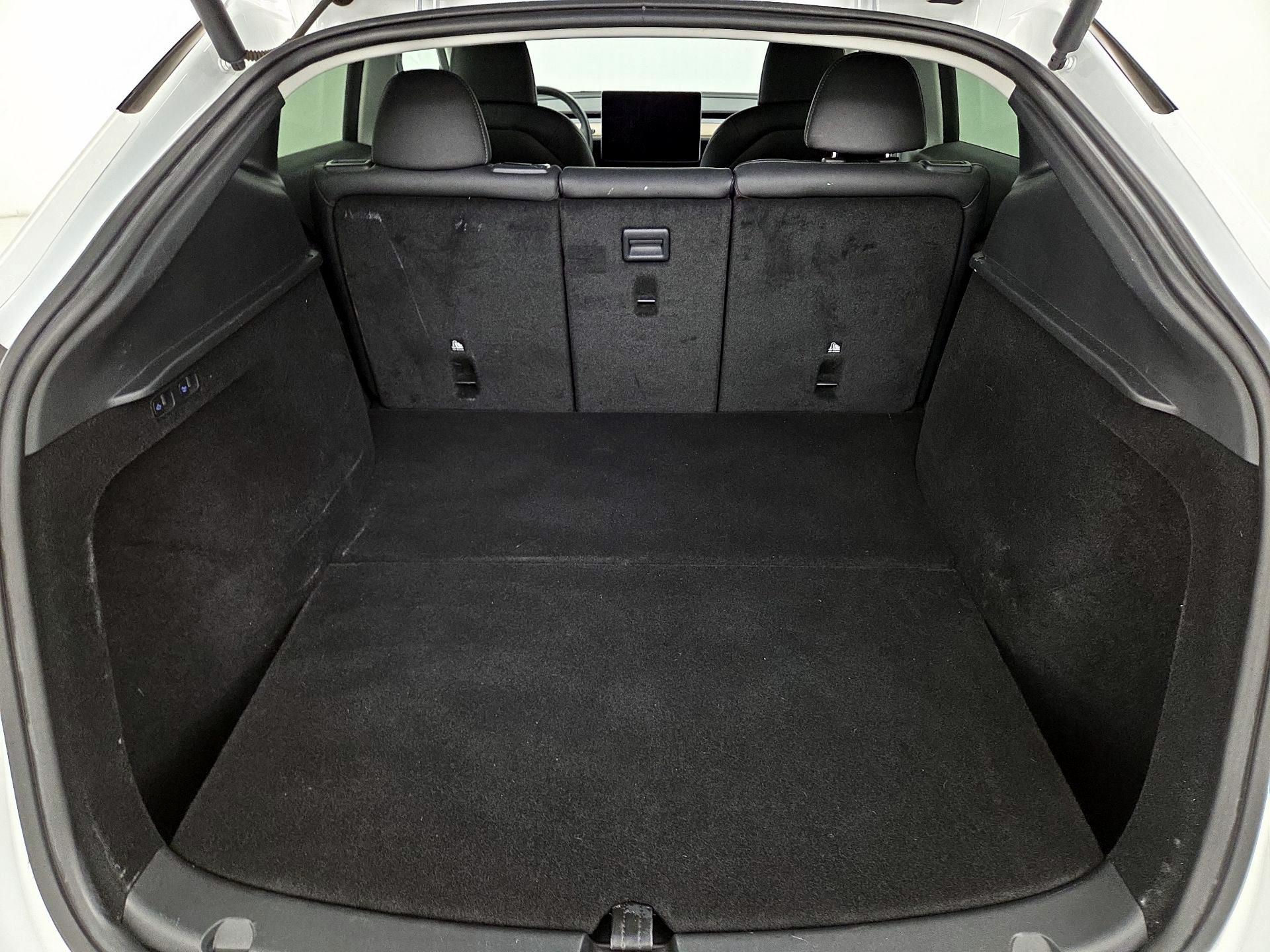 Thumbnail: 2023 Tesla Model Y - 19