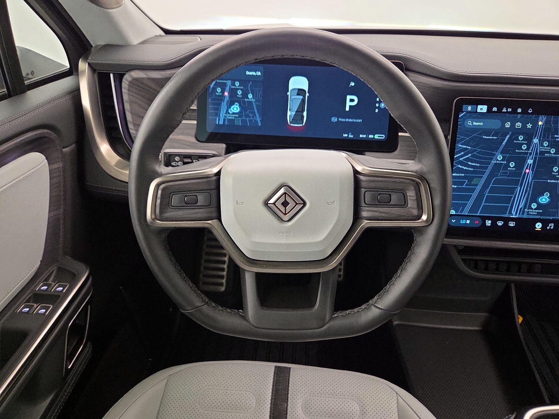 Thumbnail: 2024 Rivian R1S - 10