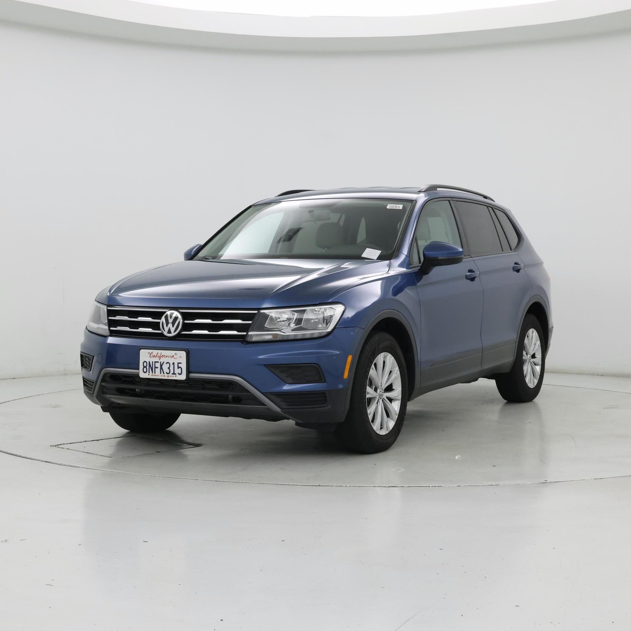 Thumbnail: 2019 Volkswagen Tiguan - 4