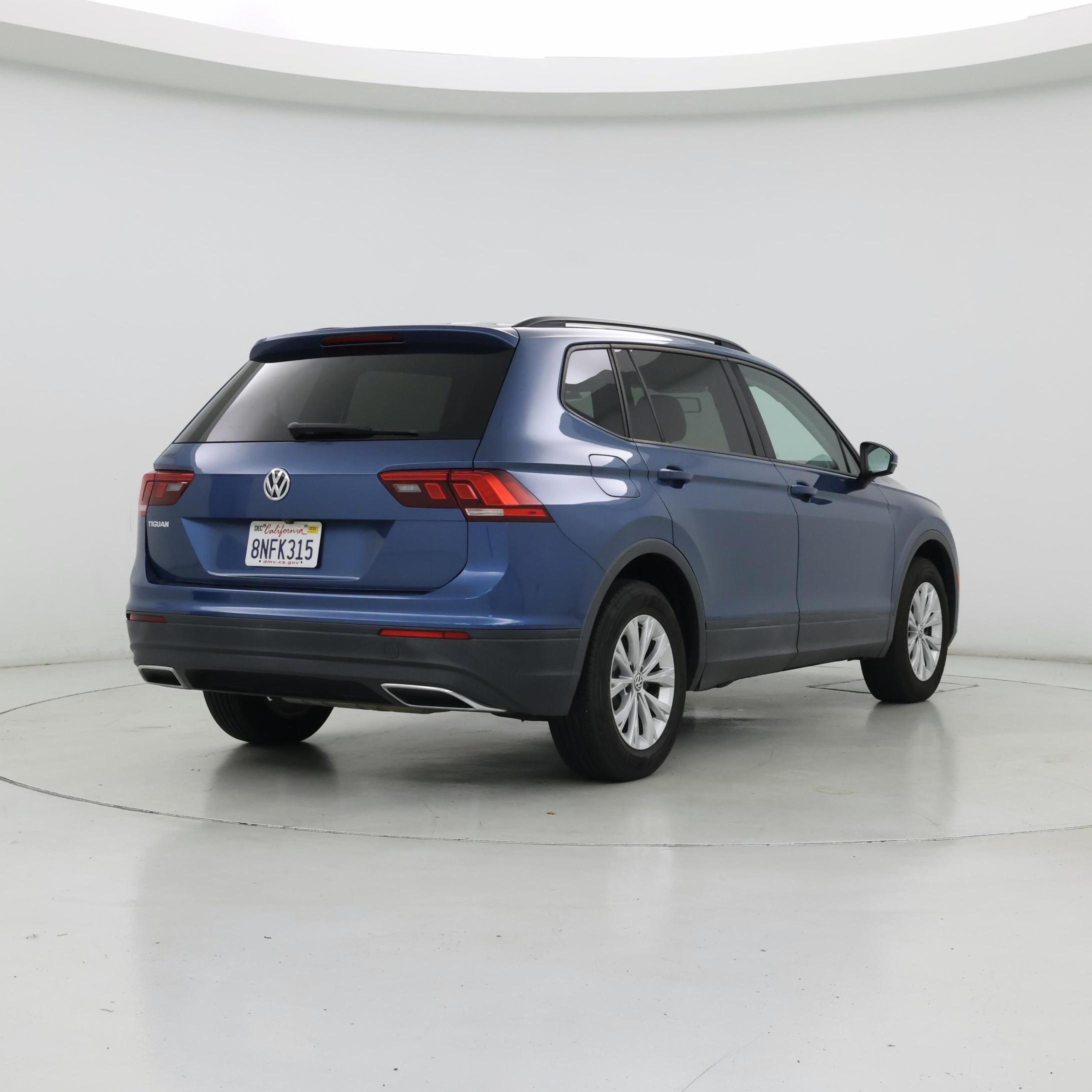 Thumbnail: 2019 Volkswagen Tiguan - 8