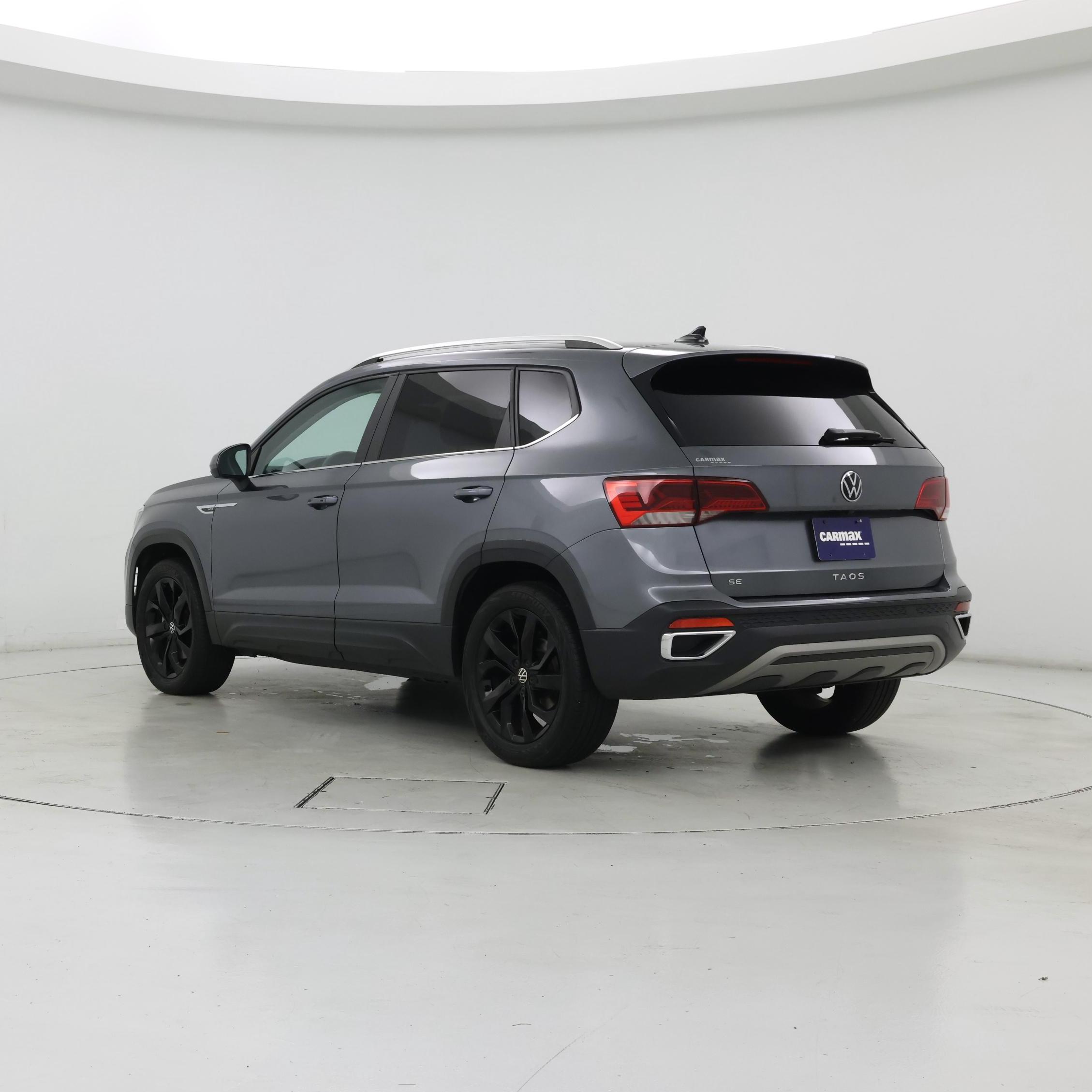 Thumbnail: 2022 Volkswagen Taos - 2