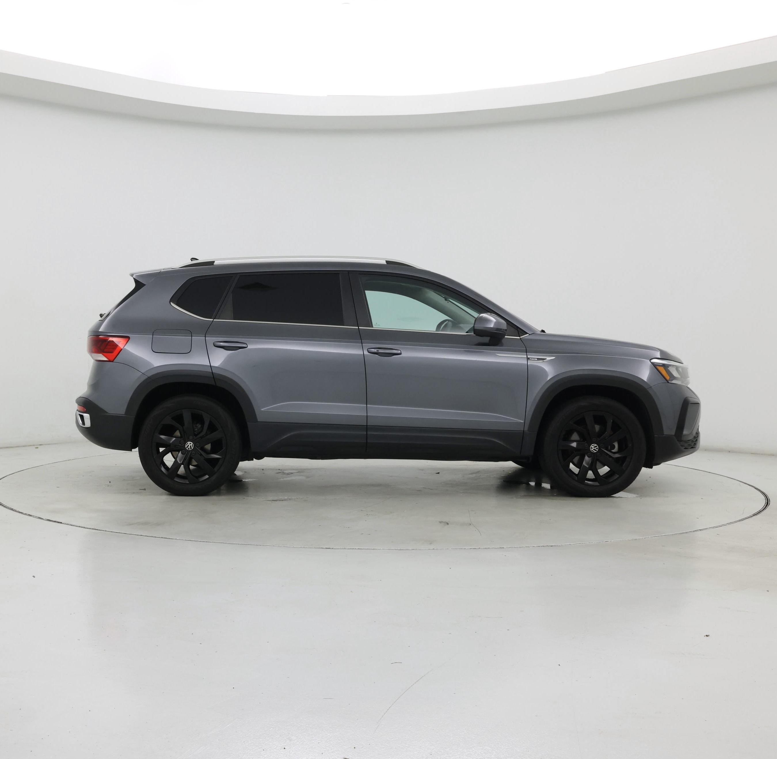 Thumbnail: 2022 Volkswagen Taos - 7