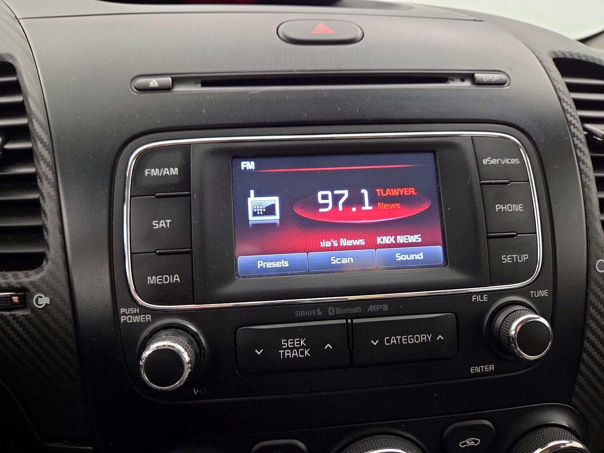 Thumbnail: 2014 Kia Forte - 15