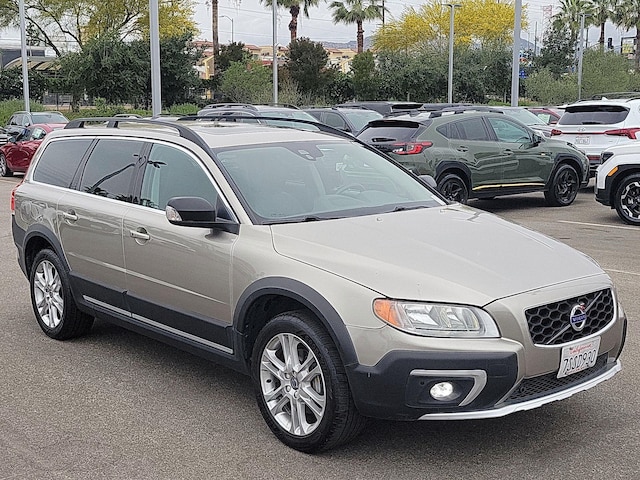 Silver 2016 Volvo XC70 T5 Drive-E Classic Platinum Wagon Front-Wheel Drive Automatic