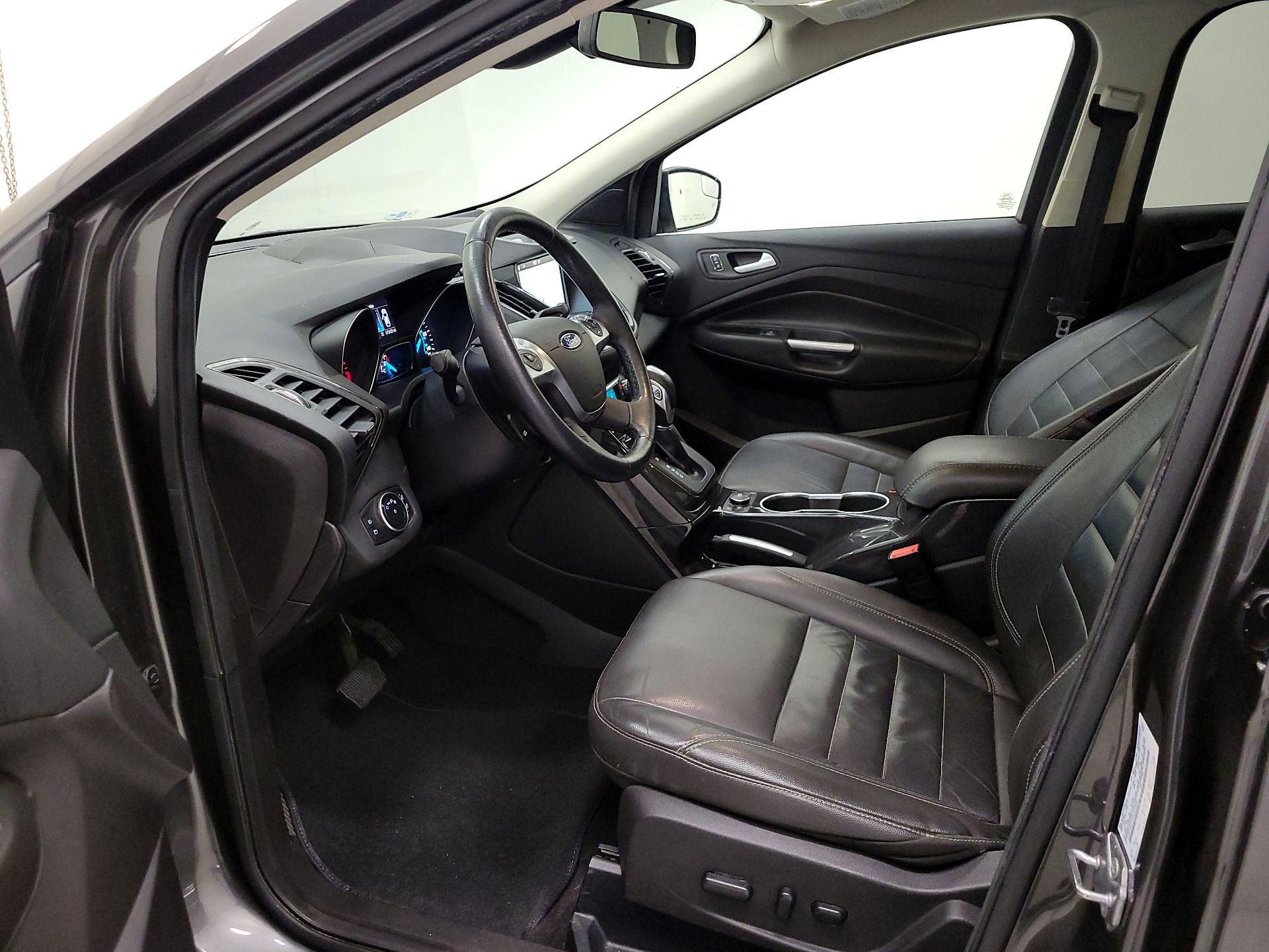 Thumbnail: 2016 Ford Escape - 11