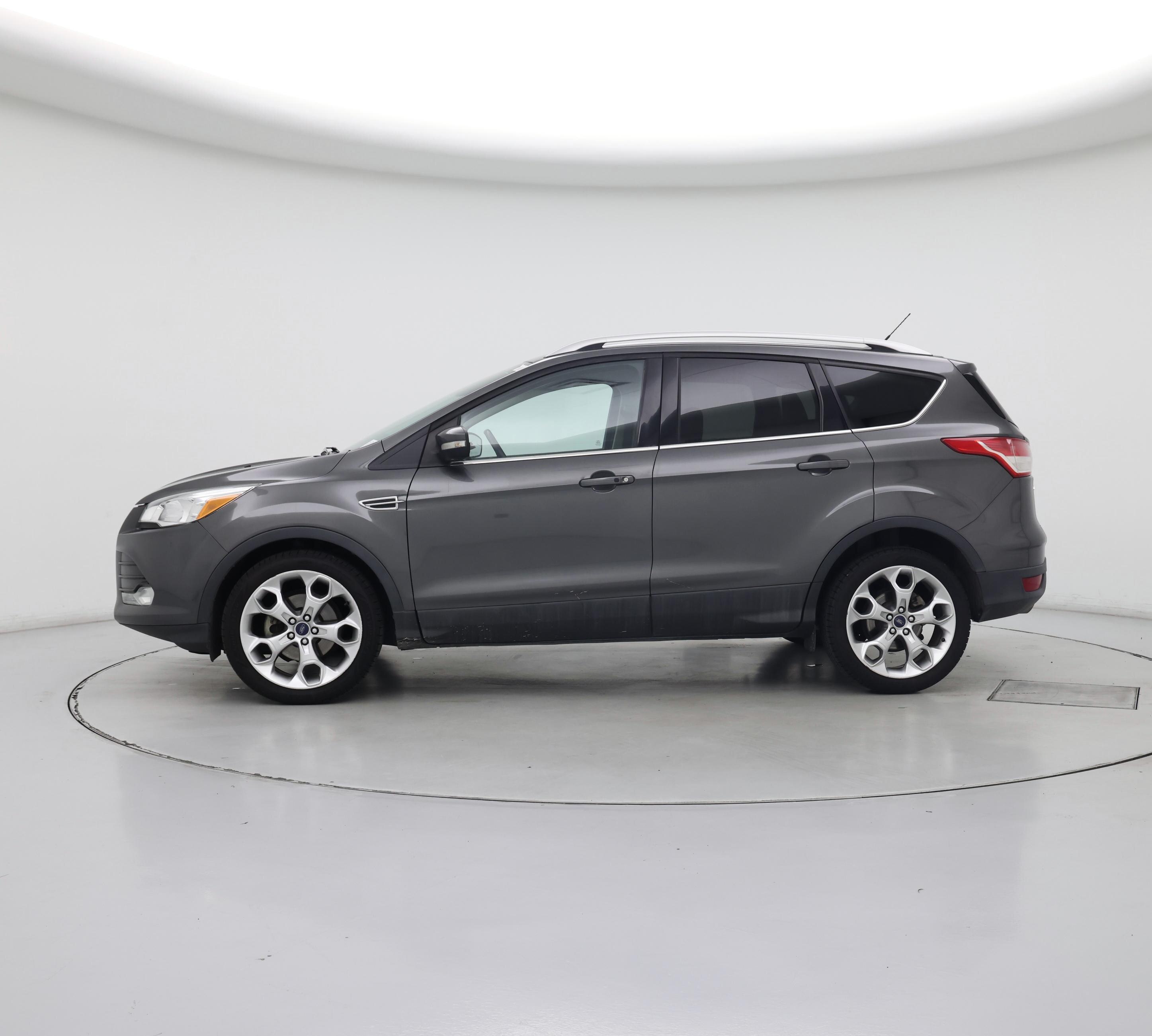 Thumbnail: 2016 Ford Escape - 3