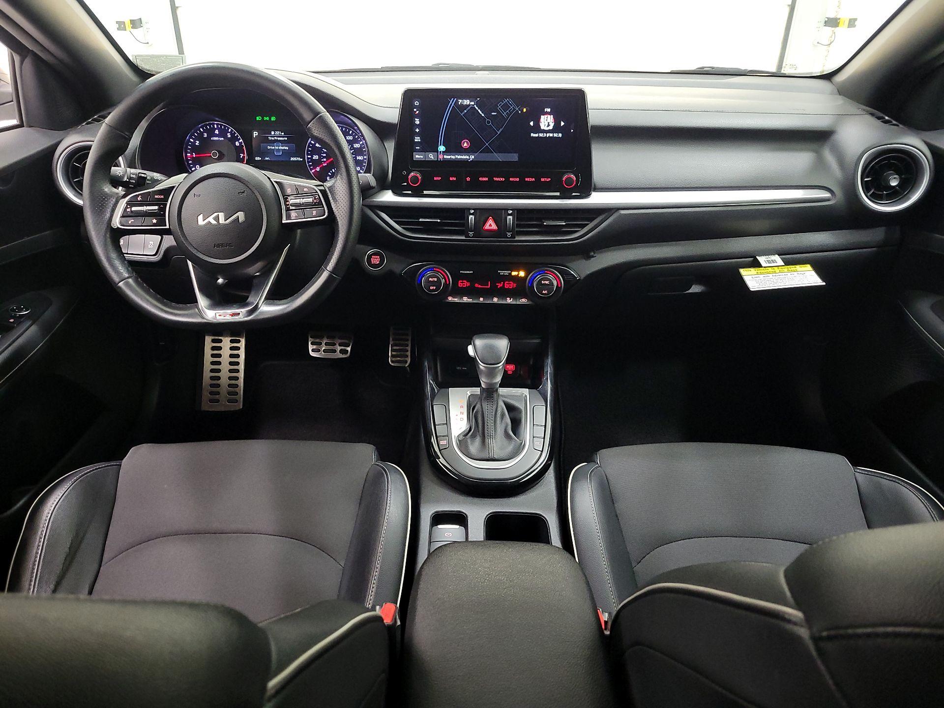 Thumbnail: 2024 Kia Forte - 9