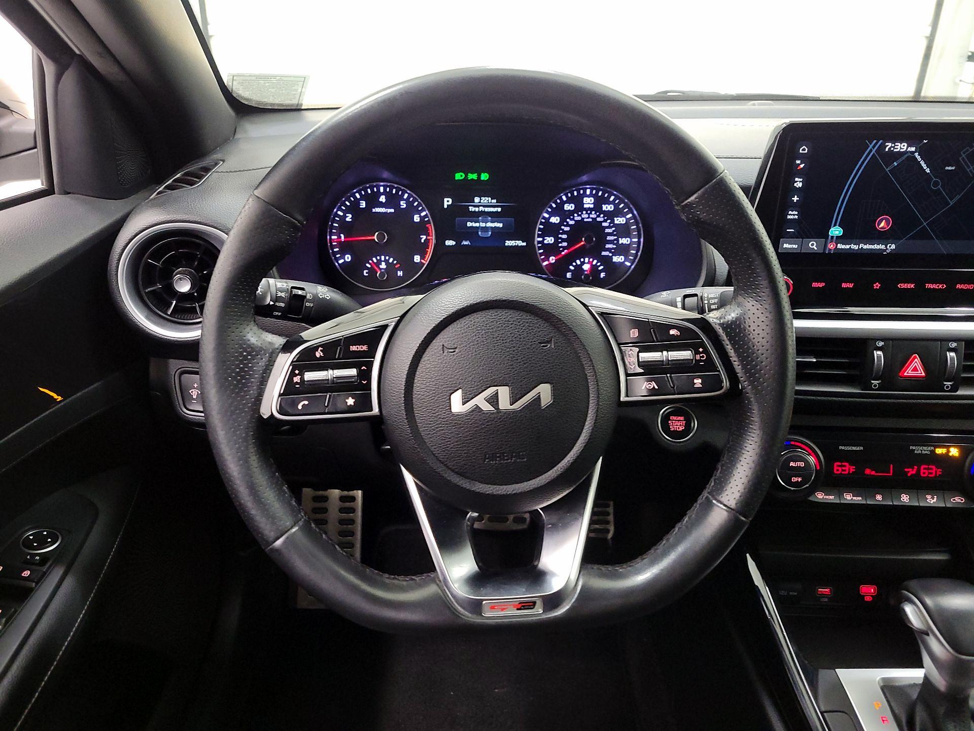 Thumbnail: 2024 Kia Forte - 10