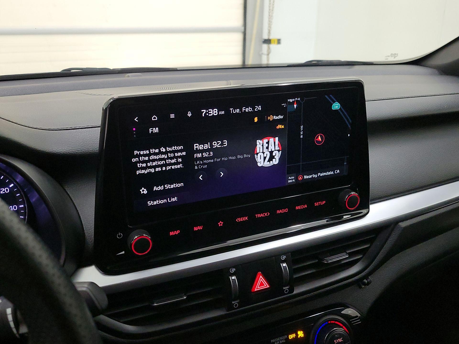 Thumbnail: 2024 Kia Forte - 16