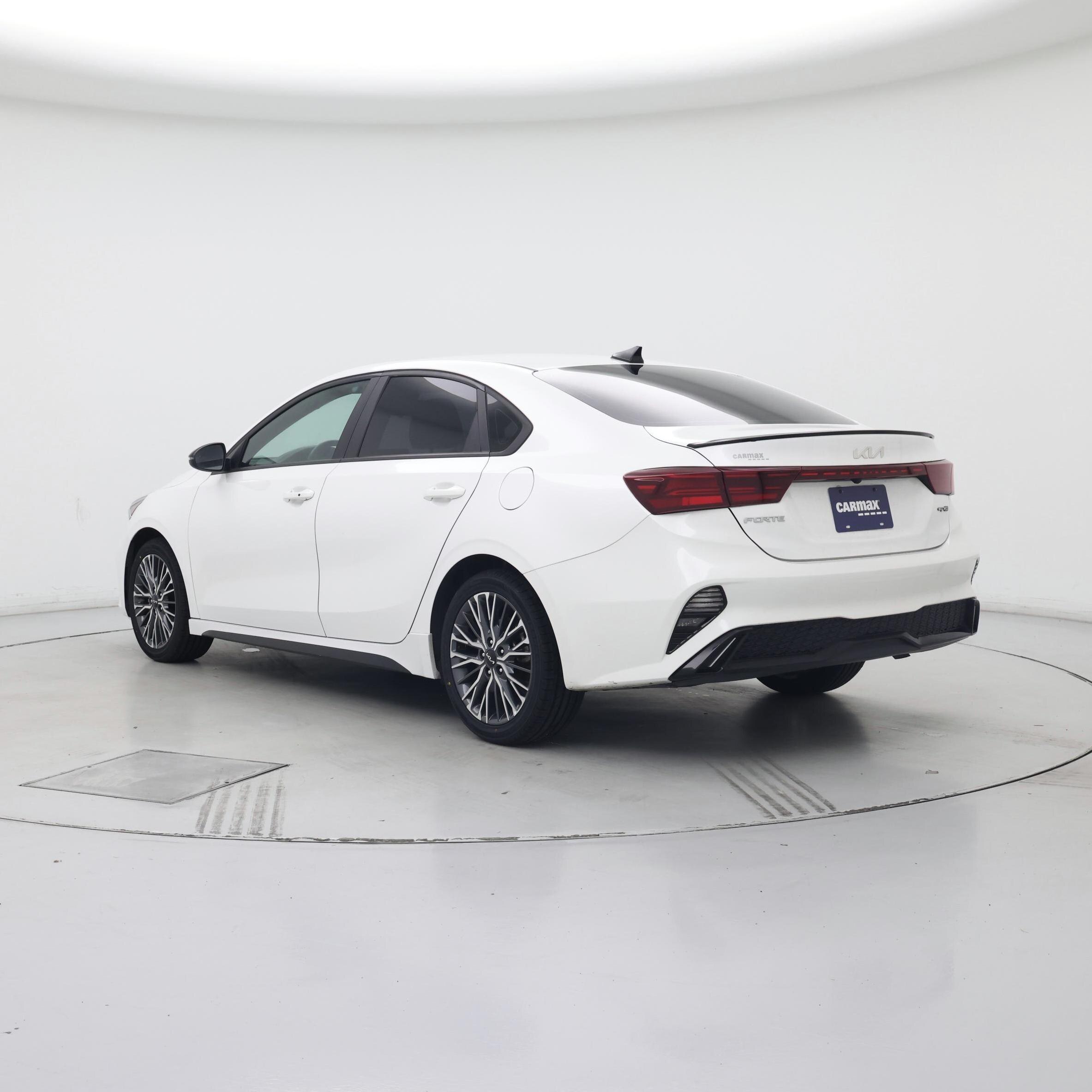 Thumbnail: 2024 Kia Forte - 2