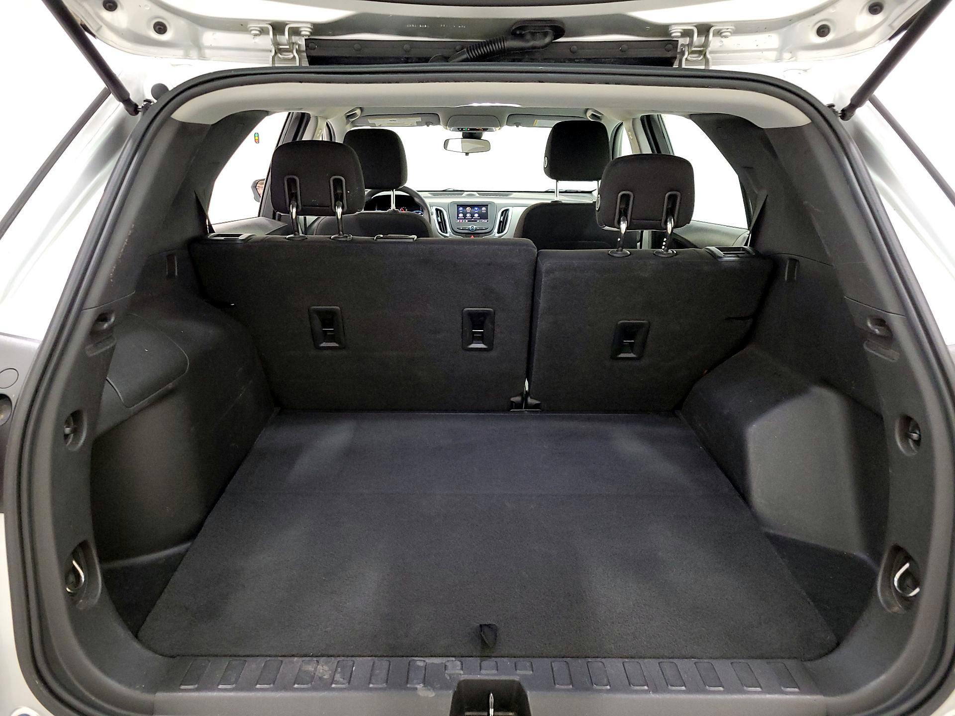 Thumbnail: 2020 Chevrolet Equinox - 20