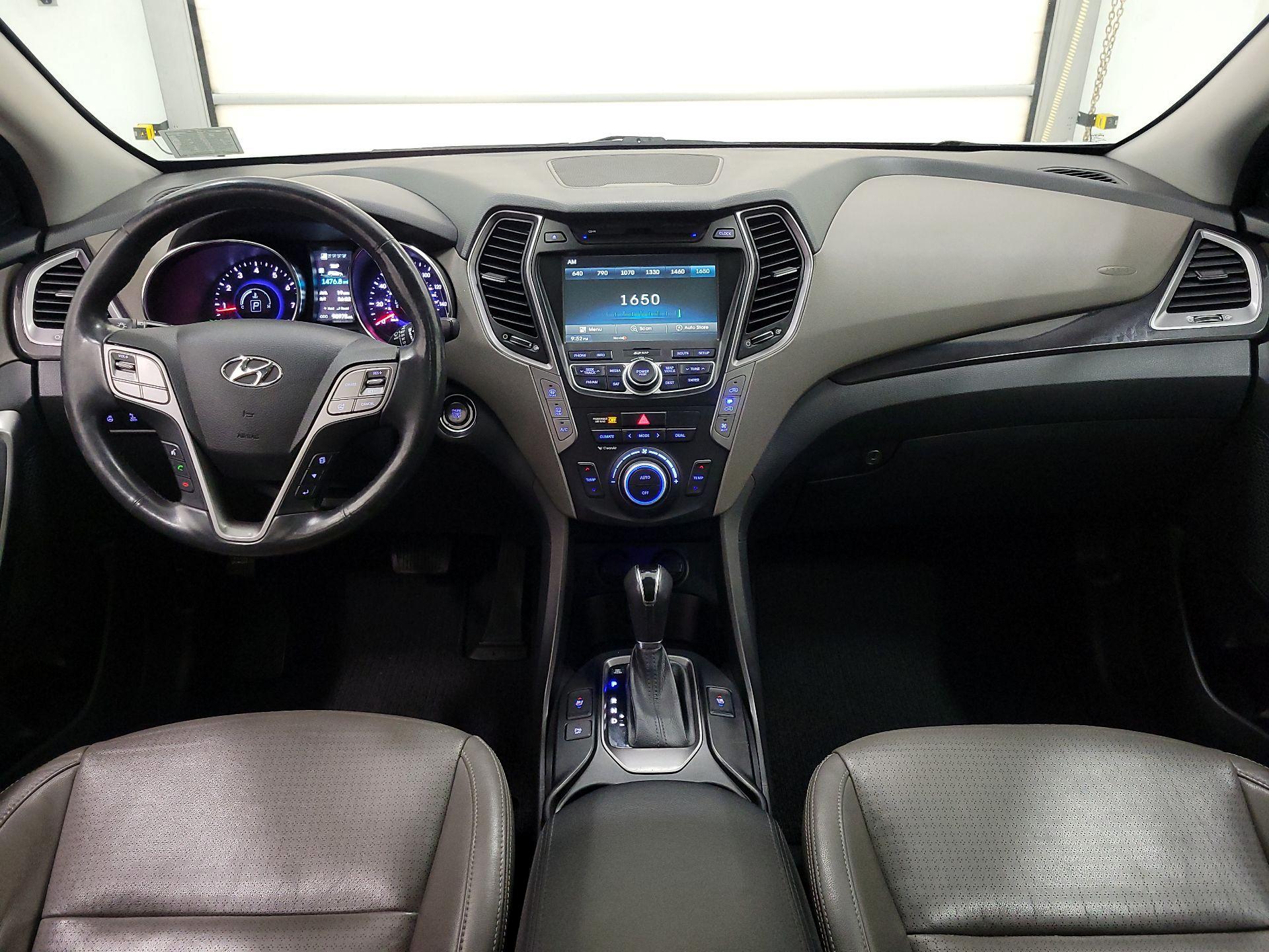 Thumbnail: 2014 Hyundai Santa Fe - 9