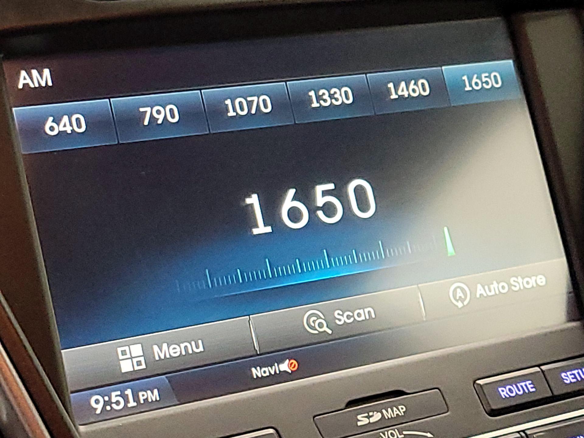 Thumbnail: 2014 Hyundai Santa Fe - 15